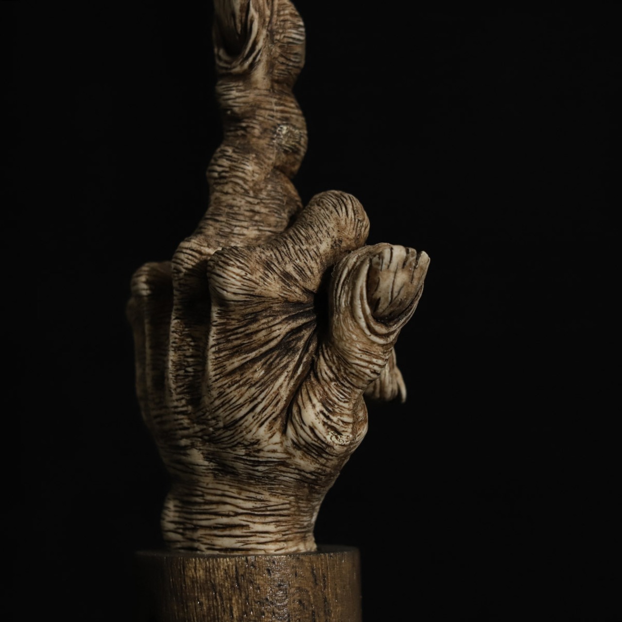 [1周年記念・数量限定] "1st Anniv" SUPER BIG KEYHOLDER - serial.01/BROWN