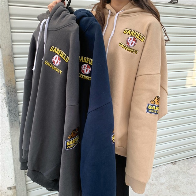 大きいサイズ レディース トップス 春秋冬 パーカー スウェット スエット トレーナー フード付き ワッペン ロゴ オーバーサイズ シンプル カジュアル おしゃれ メンズライク お出かけ デート 通勤 通学 旅行 普段着 グレー アプリコット ダークブルー Hf Haru