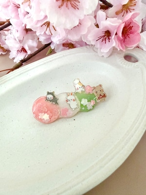 ブローチ『桜も団子も楽しむだる☆』ストーリーカード付き