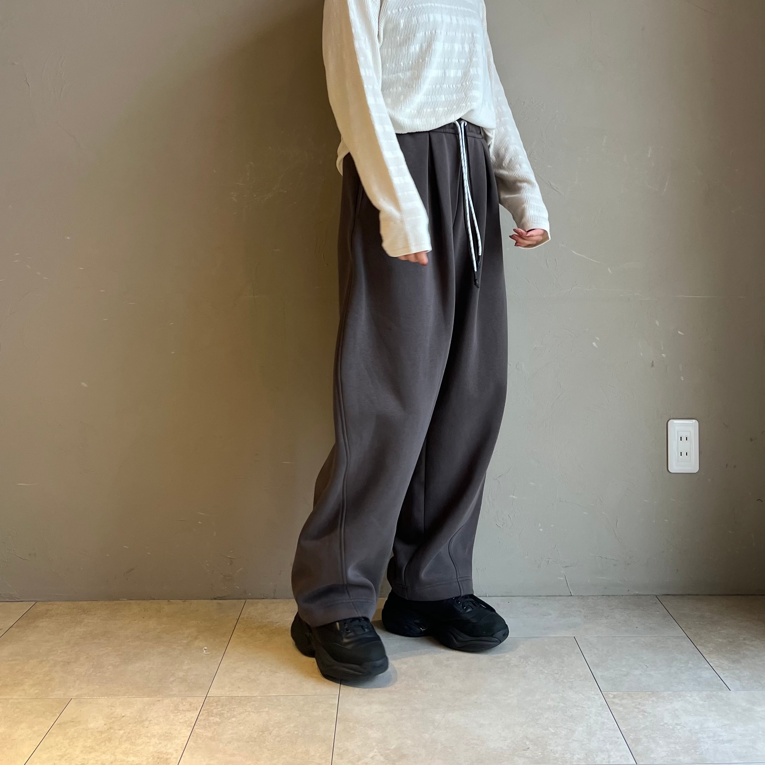 (丈直し3センチ)syk__n様専用:【 MIDVEIN 】カーブ裏起毛スウェットパンツ チャコール