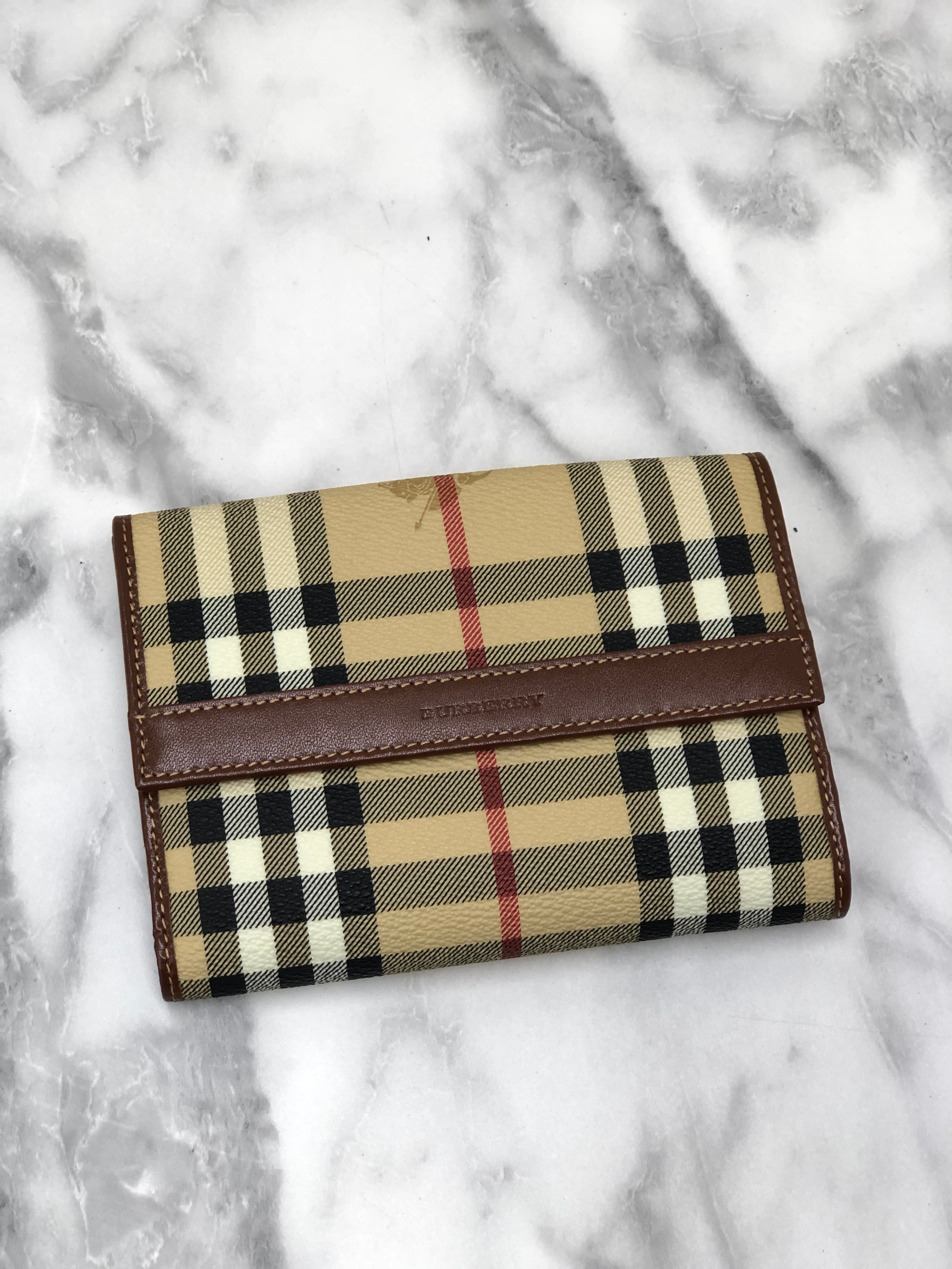 Burberry バーバリー ノバチェック 二つ折り財布 ミニ 財布 ベージュ vintage ヴィンテージ オールド y7ama2 |  VintageShop solo powered by BASE