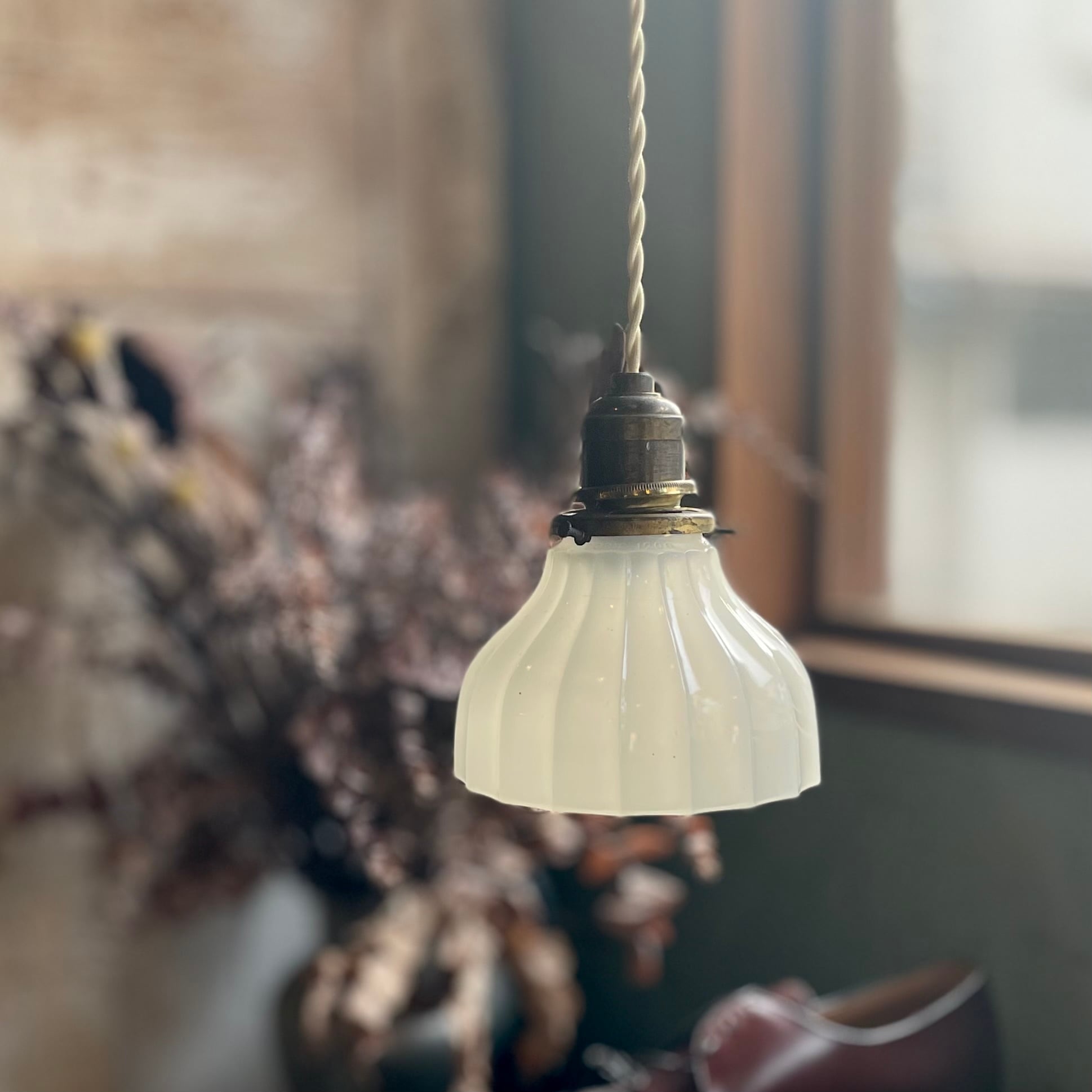 Antique Moonstone Dric Glass Shade | oddment store /vintage