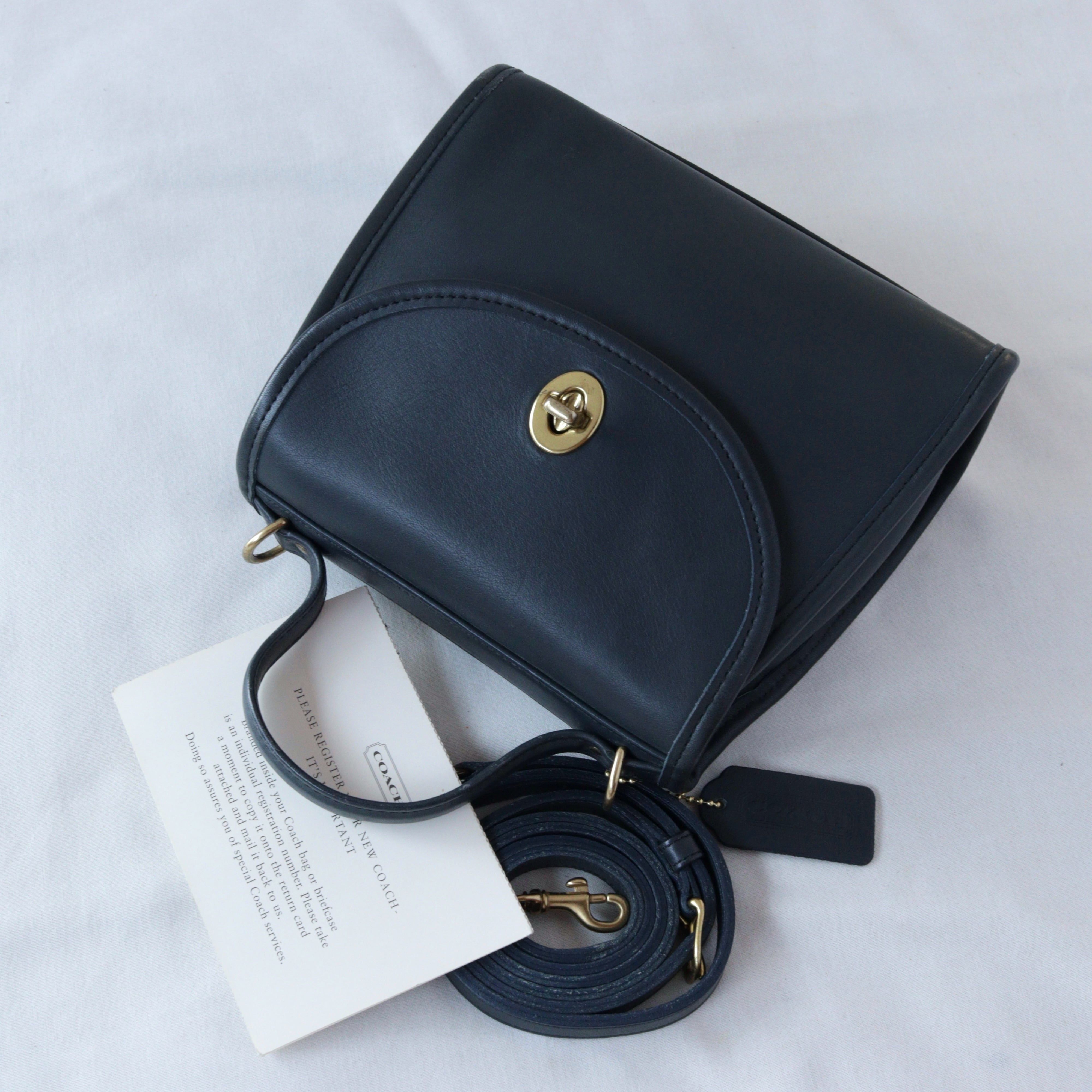 RARE VINTAGE COACH (OLD COACH オールドコーチ ショルダーバッグ) REGINA BAG IN NAVY