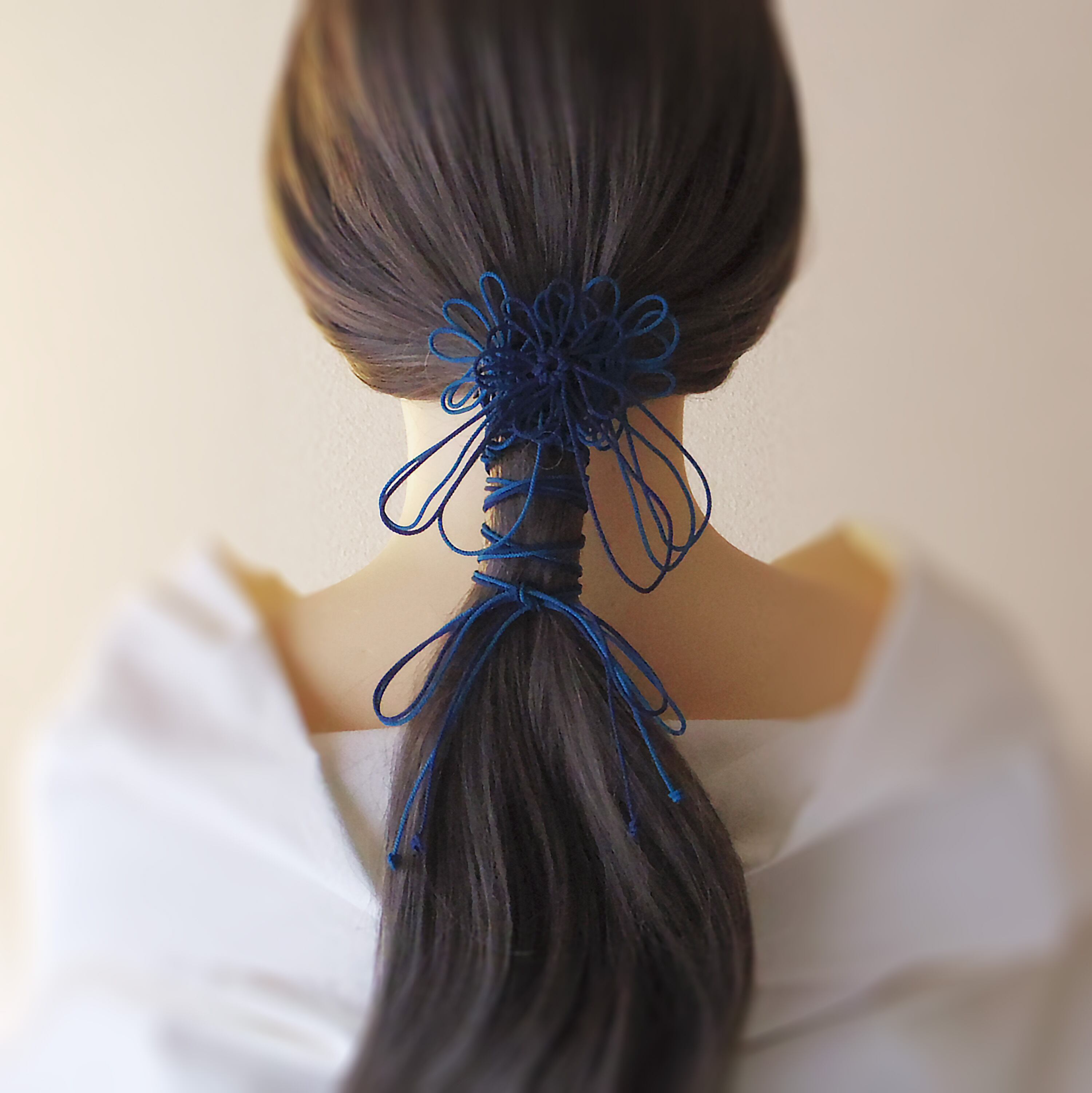 飾り結びヘアゴム「其ノ言ニ時」(濃青×淡青)|着物・浴衣に簡単アレンジで和装ヘア