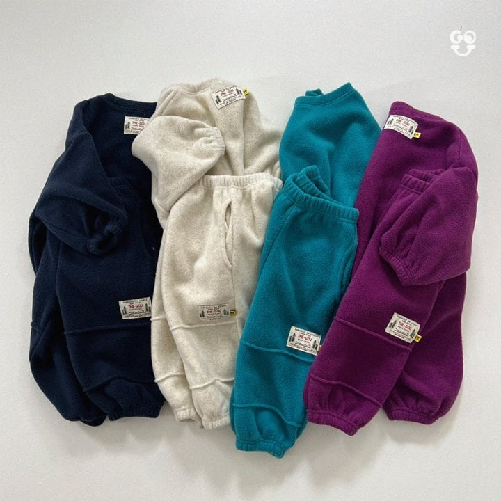 【予約】GO U フリースセットアップ大人