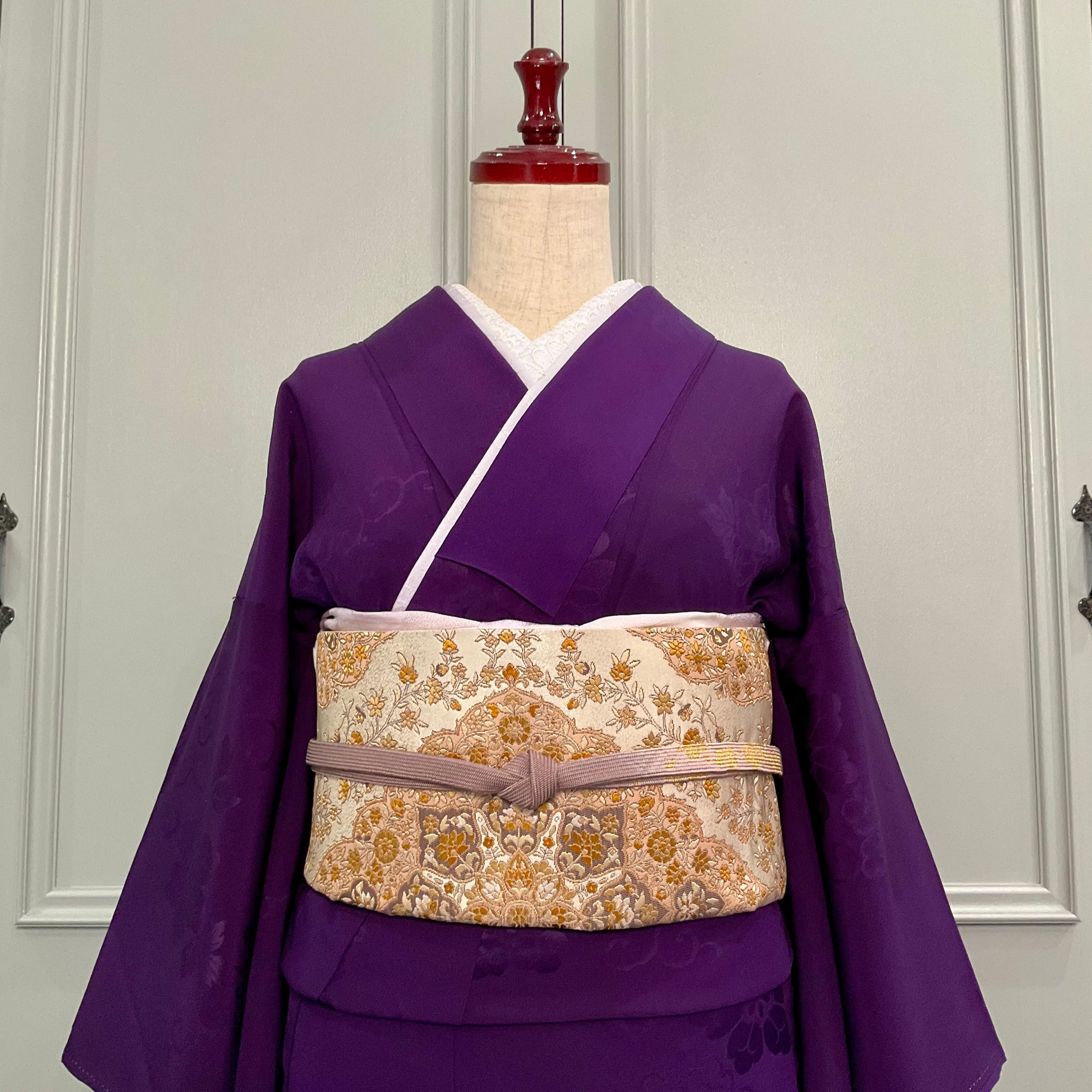 色留袖 7点セット 紫系 Blossoms of Felicity＊アンティーク色留袖セット 三つ紋 唐花 唐草 暈