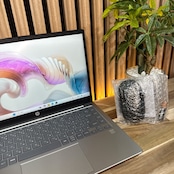 \ 公式ショップ限定価格❣️/ 準美品《新品HP純正マウス付き》最新2024年製【HP Laptop 14】メモリ16GB SSD512GB ノートパソコン 安心サポート＆3ヶ月保証付き