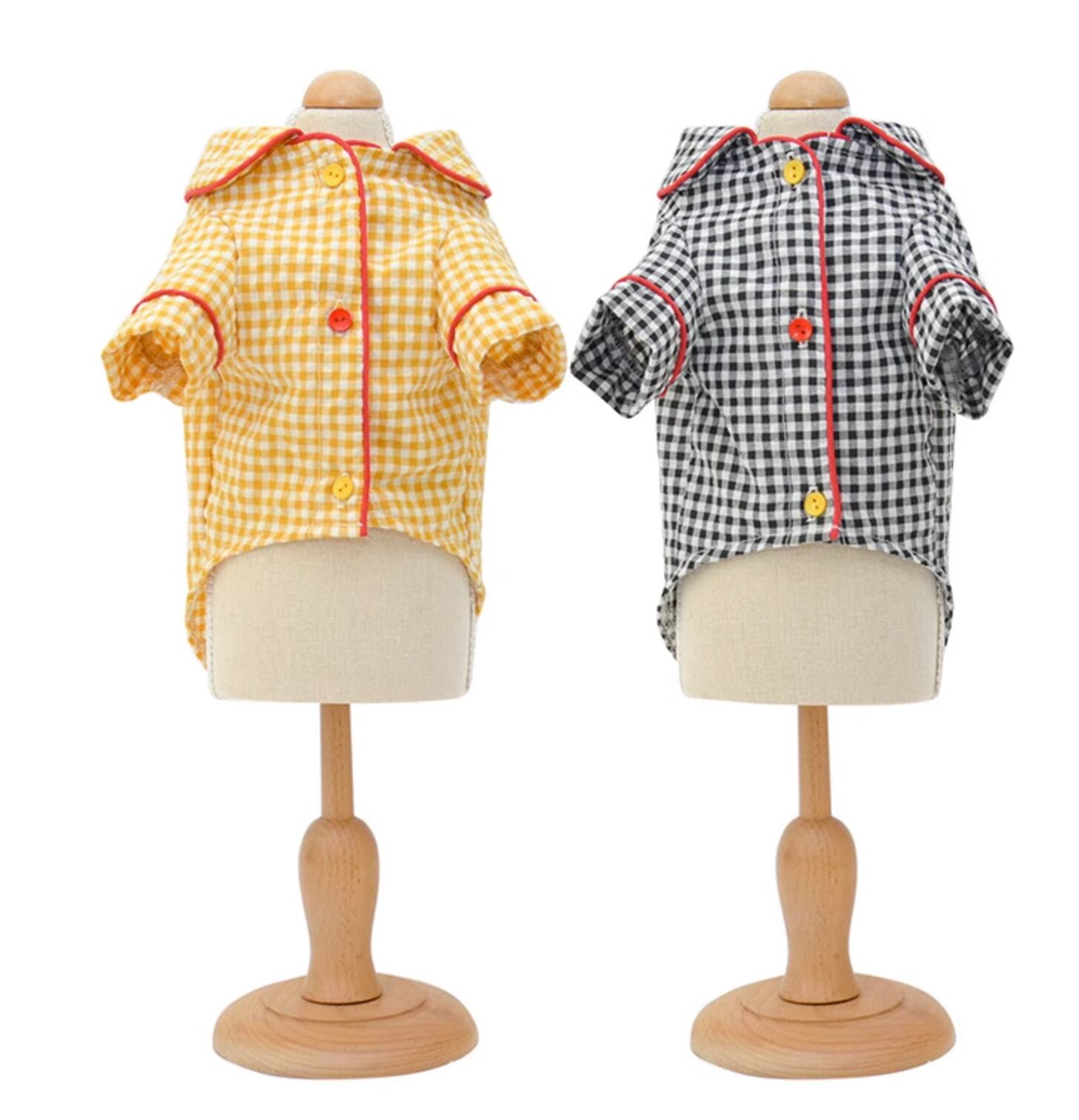 ドッグ 犬 中型犬 小型犬 フレブル チワワ パグ ヨークシャテリア Mダックス ヨークシャー ドッグウェア 室内着 パジャマ タイト スリム 細身 ストレート パイピング かわいい きれいめ シンプル カジュアル 上品 おしゃれ レトロ 主役級 存在感 ラブリー キュート ガーリー チェック ギンガムチェック 春 夏 秋 冬 オールシーズン ロングシーズン 男の子 女の子 成犬 子ども お泊まり リゾート 旅行 海 公園 休日 バカンス レストラン ショッピング お花見 カフェ 朝 散歩 ウォーキング