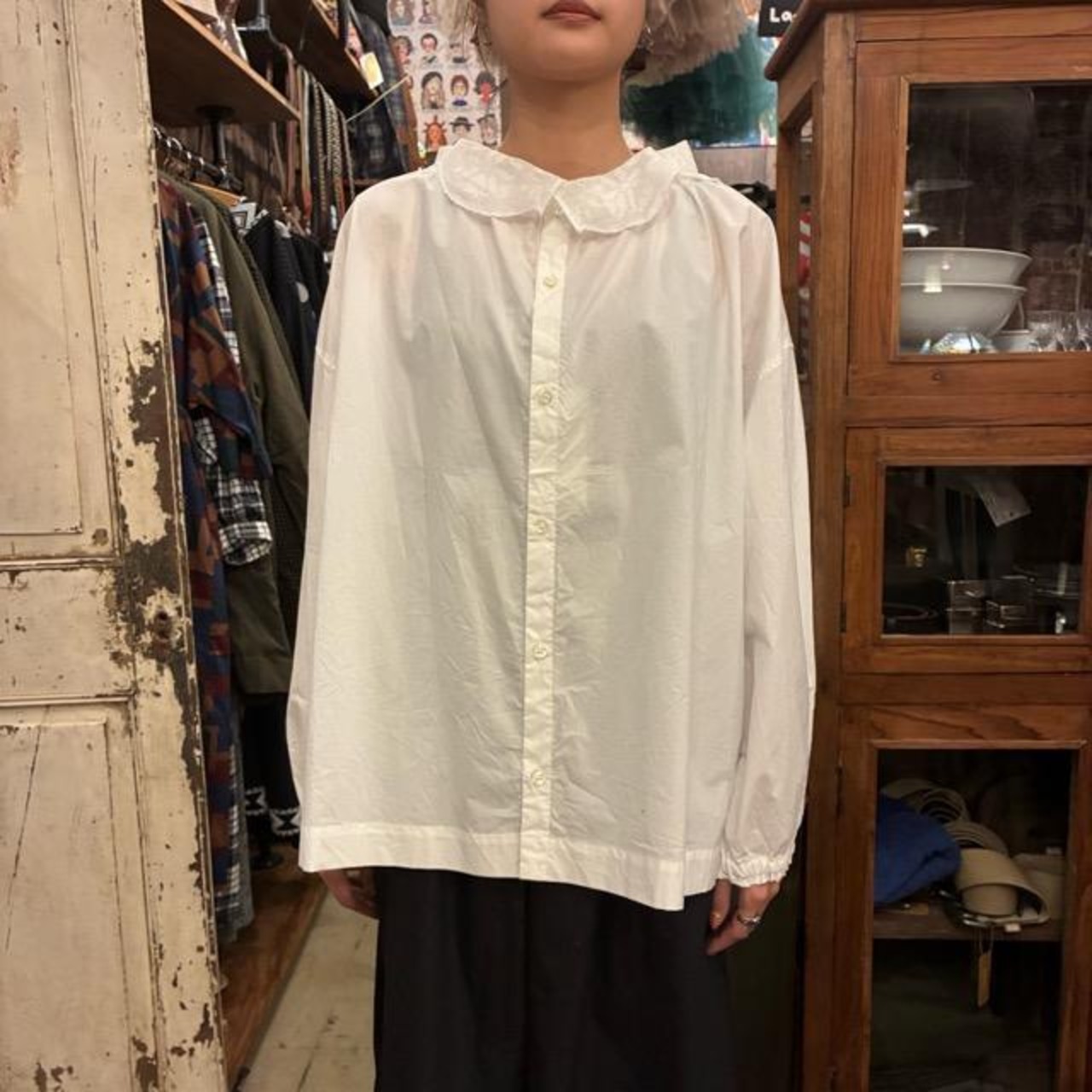 UNIVERSAL SEVEN Natural Typewriter Italian Fille Lace 2-Way Blouse, White/White, Long Sleeve, Cotton, Front and Back