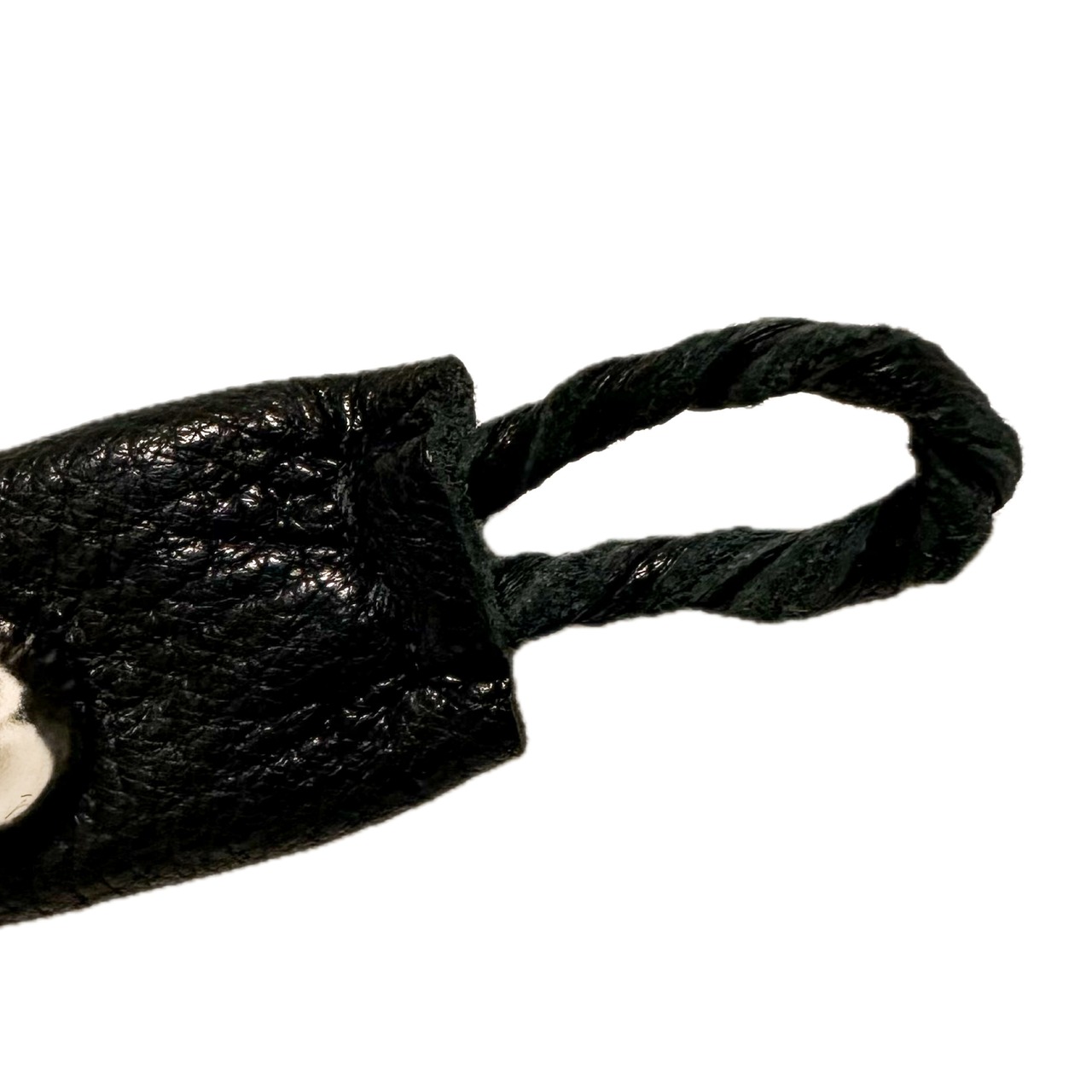 UNFINISHED 本革スタッズブレスレット24082