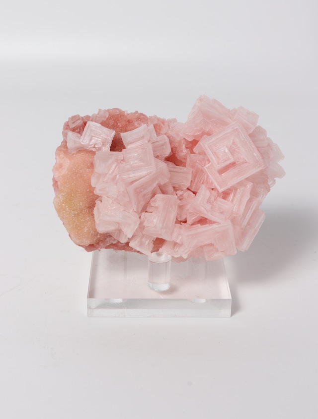 PINK HALITE 02 | U.S.A