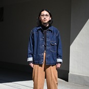 INTERIM(インテリム) カキシブ染めチノスラックスコーディネート