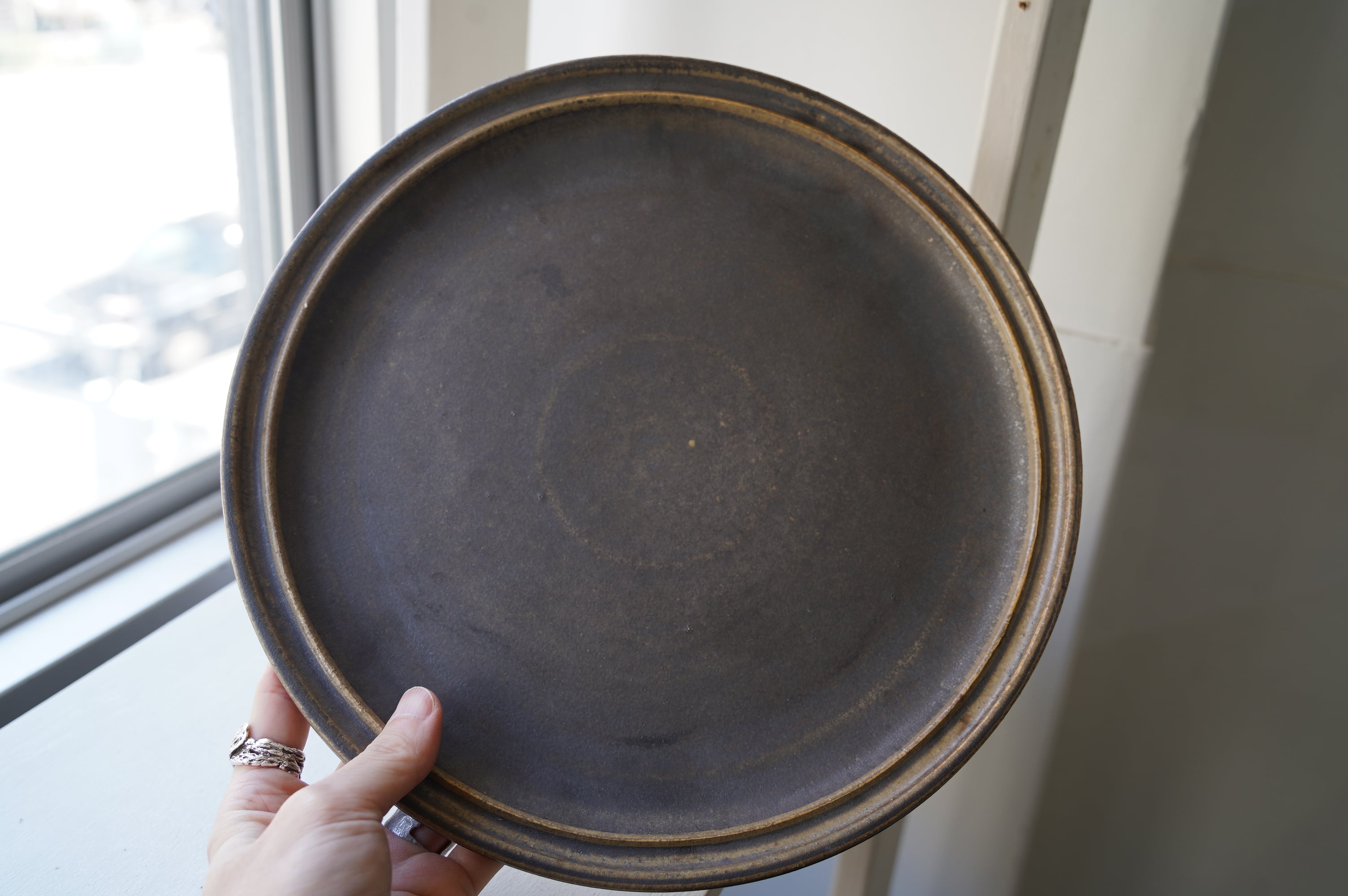 35 夜霧釉9寸プレート 中根楽 1