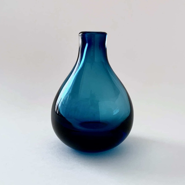 フラワーベース ボトル ガラス ブルーナベース インクブルー / Bruna Vase Ink Blue