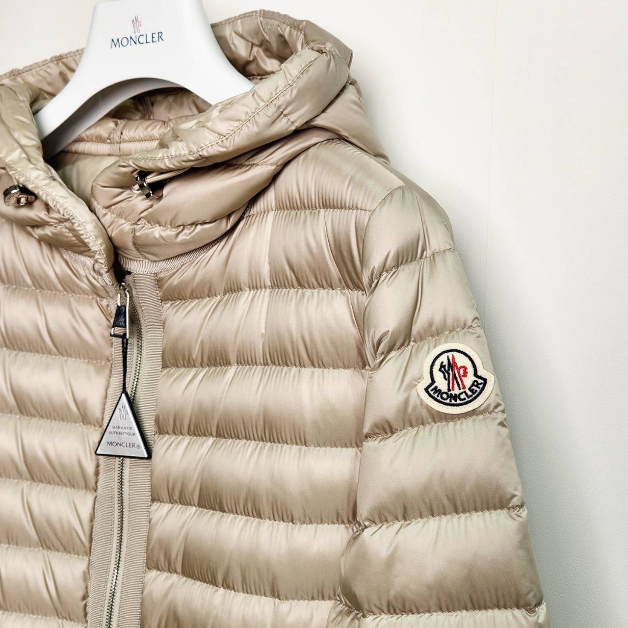 MONCLER RAIE ショートダウンジャケット | lucca okayama MONCLER RAIE ショートダウンジャケット | lucca okayama