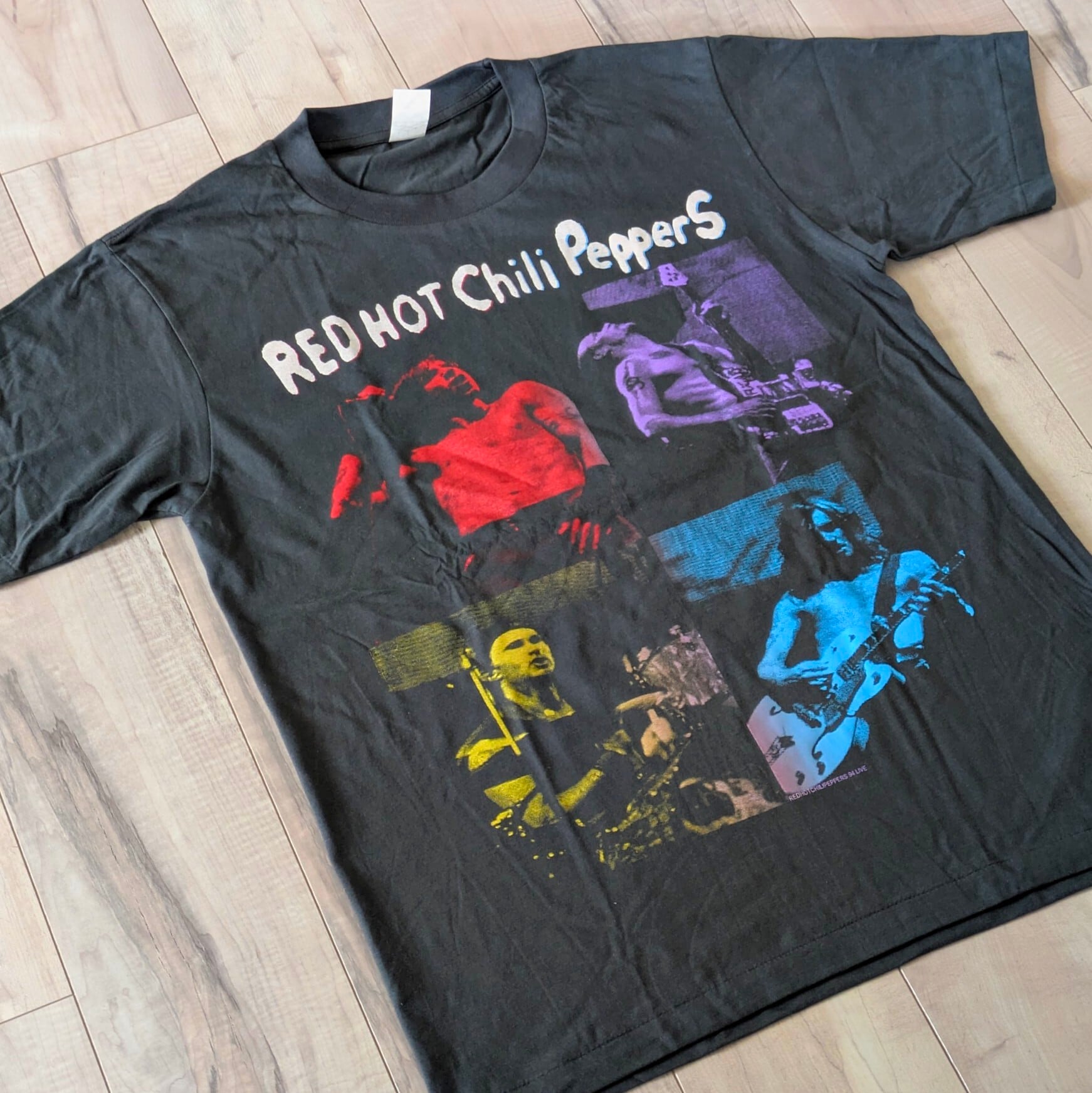 レッチリ　ビンテージTシャツ&シリコンラバーバンド　新品 レッドホットチリペッパーズ（ Red Hot Chili Peppers）】レッチリ / T