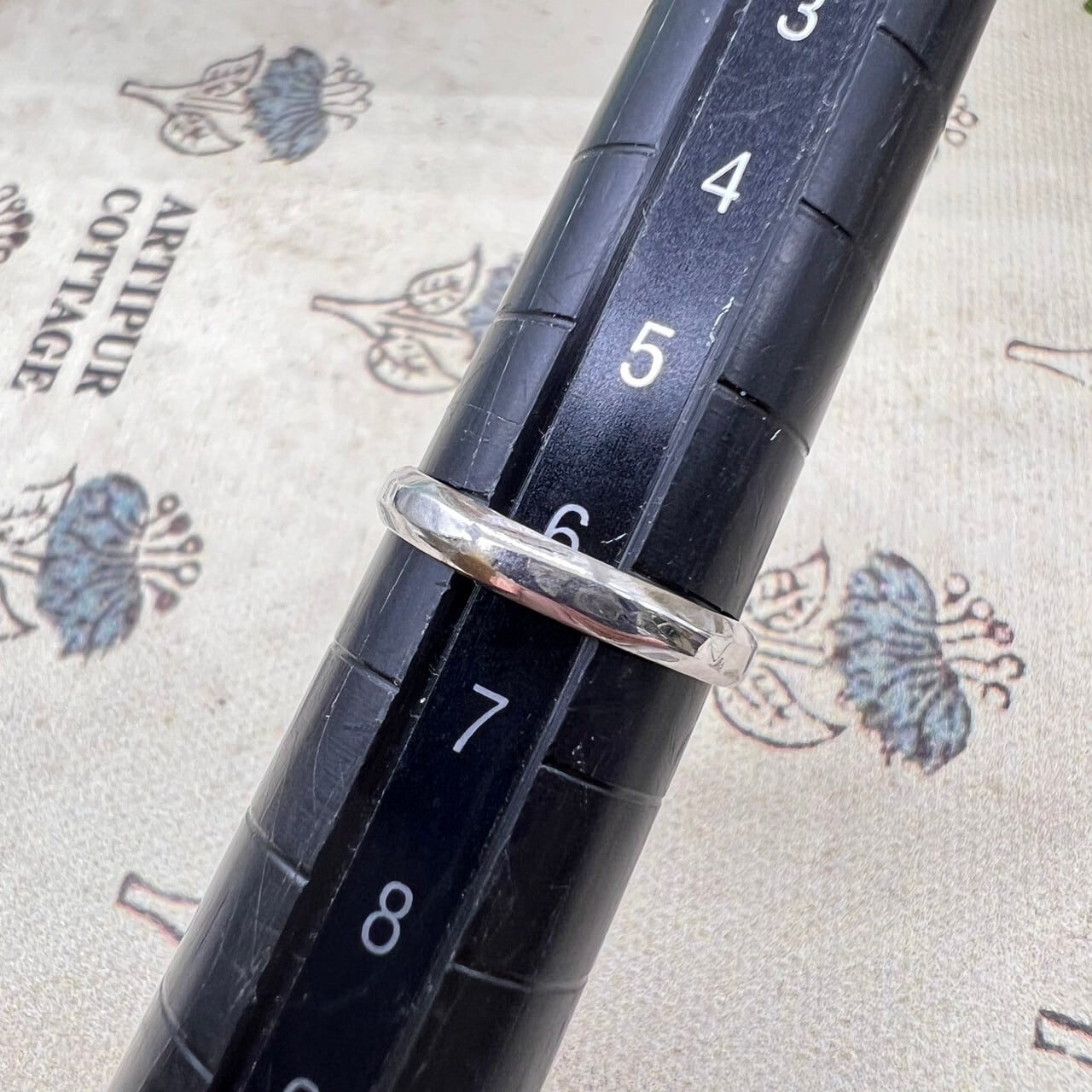 K14とptとSVのエメラルド&ダイヤ&パールのアンティークリングです アンティークジュエリー アンティークリング エメラルド