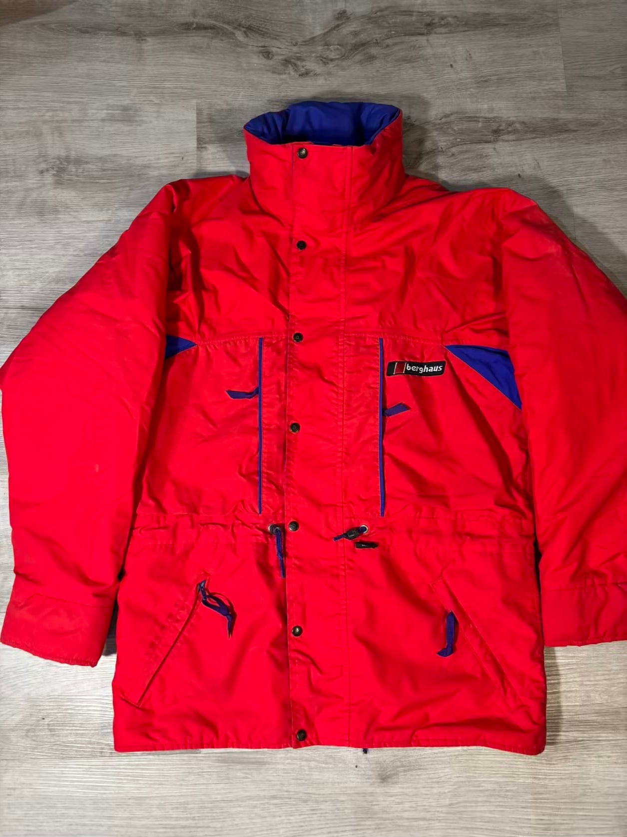 331【Berghaus】WHITE HEAT / UK製 / 赤×青 スキージャケット（表記