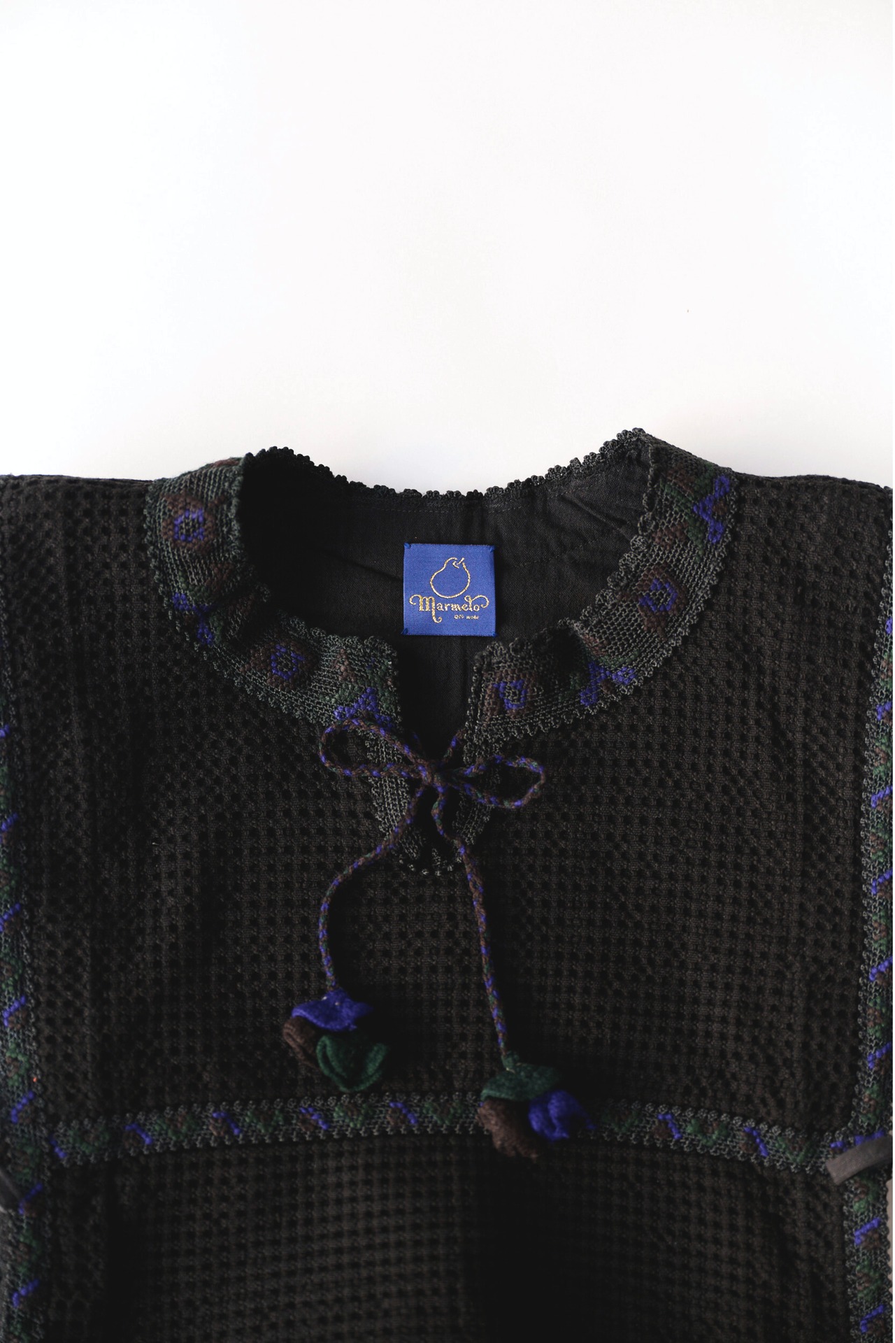 【marmelo】Flower charm ribbon vest