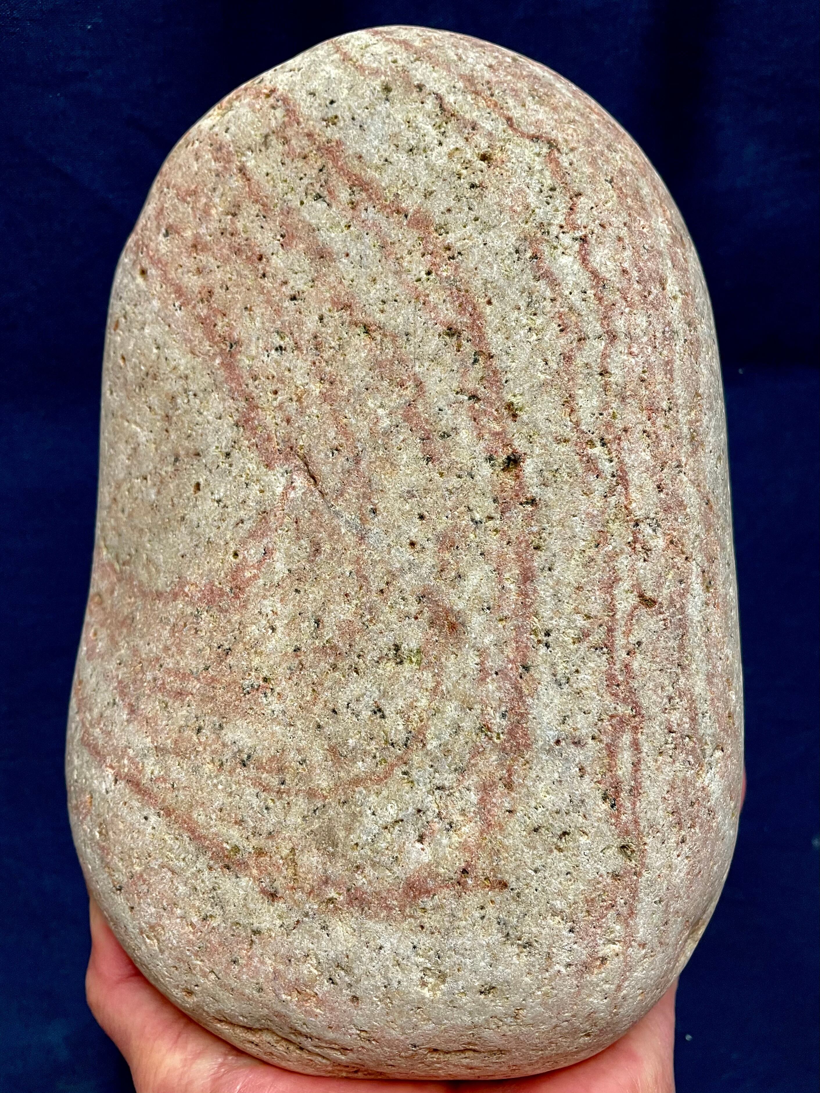 1) 日本人の「心」に寄り添う御守り「姫川薬石」超特大