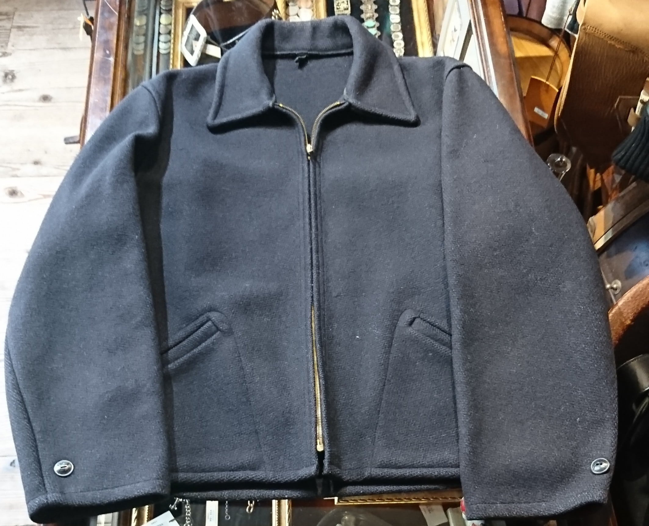 インナーなどに破れが見られます50s sport jacket vintage