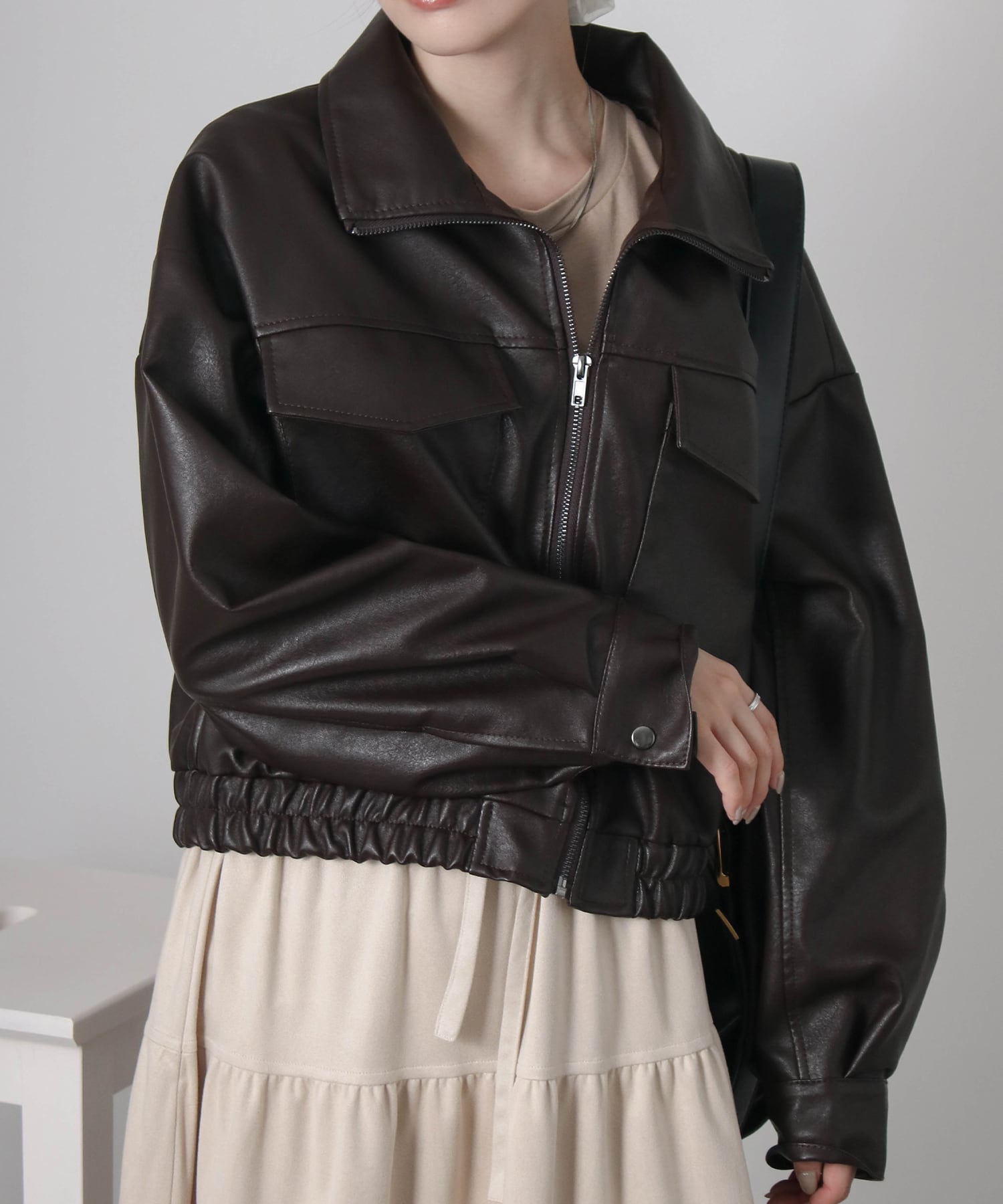 ショート丈フェイクレザーブルゾン | SocialGIRL（ソーシャルガール公式）