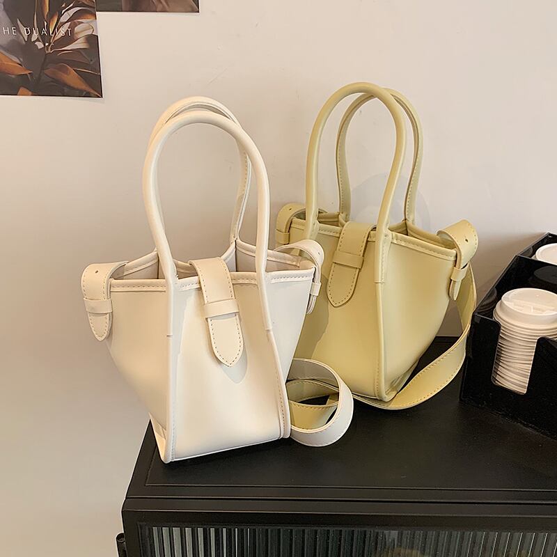 サマーレッド 夏物 ハンドバッグ メッセンジャーバッグ 手作りハンドバック62831673466