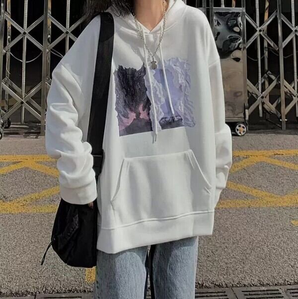 【新作】【送料無料】 女性の春と秋の薄いスタイルのためのトレンディなブランドのニッチなフード付きルーズカジュアルスウェットシャツ 0329069151209
