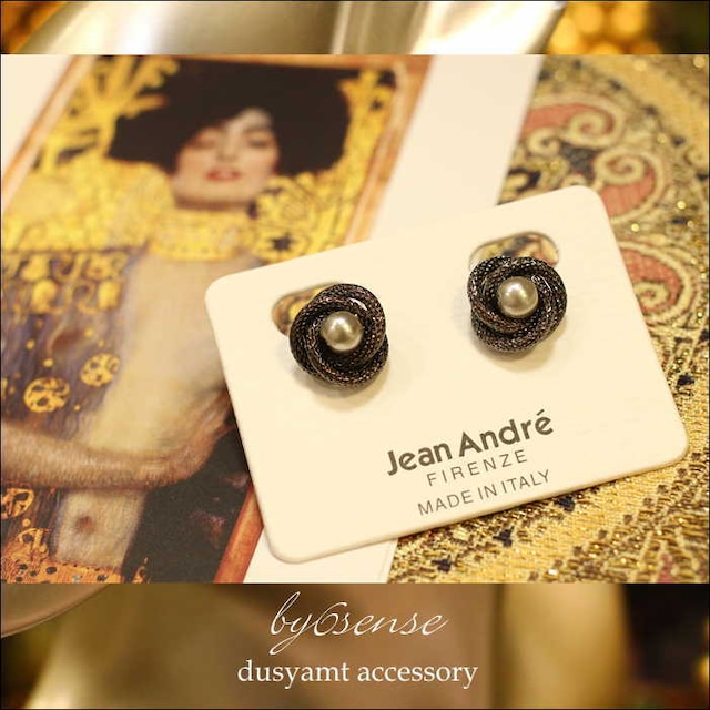 blackchain　pearl　medeinitary earring　