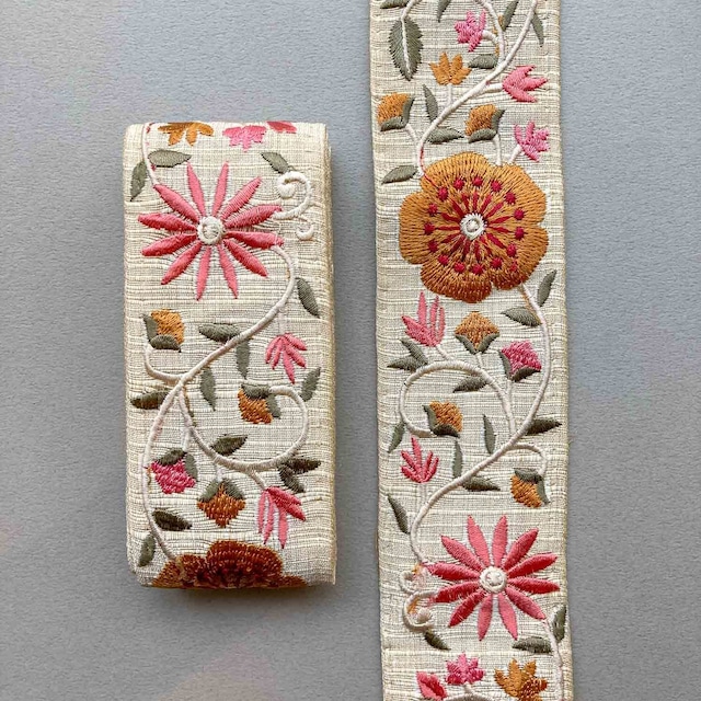 2種お花のローシルク刺繍リボン