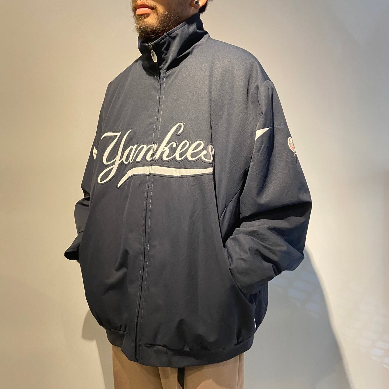 MLB ヤンキース majestic スタジアムジャンパー メンズ2XL 古着 New York Yankees スタジャン ヴィンテージ ビンテージ  ネイビー 紺 【ジャケット】 | cave 古着屋【公式】古着通販サイト