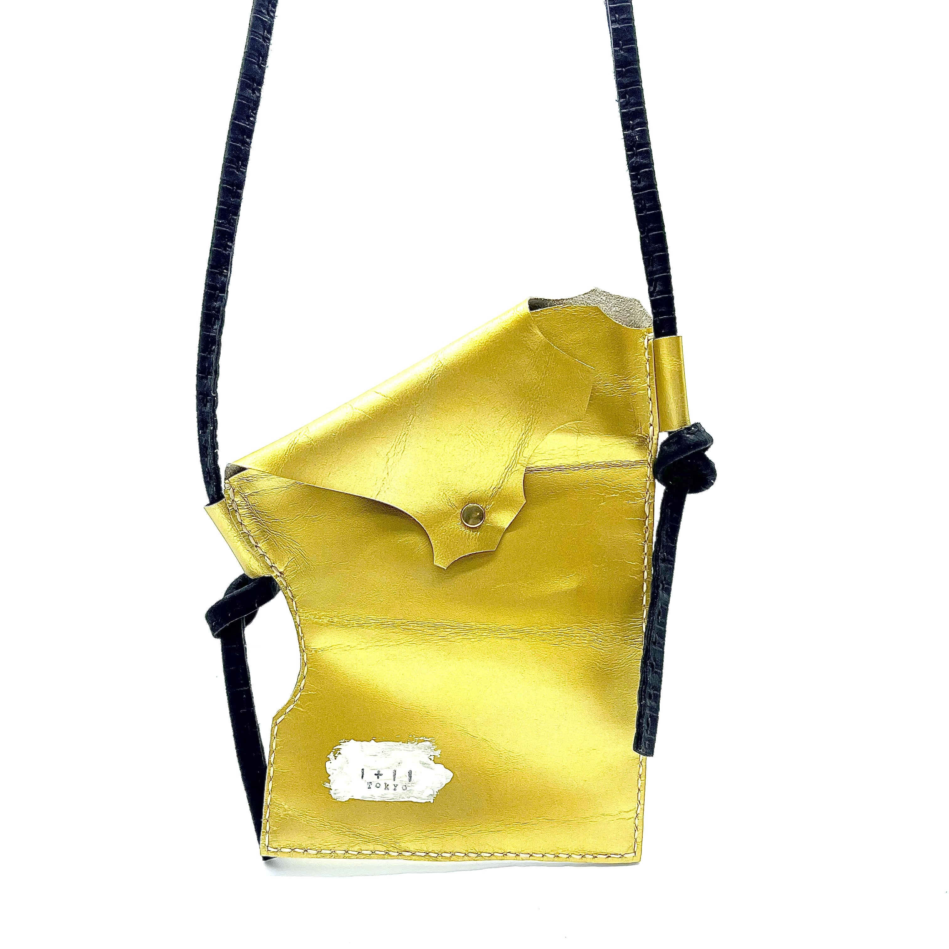 パズルのしぶい輝き　ななめがけバッグ　本革