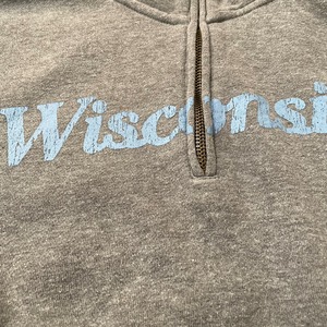 【JANSPORT】カレッジ ウィスコンシン大学 wisconsin ハーフジップ スウェット プルオーバー ロゴ プリントXL ビッグサイズ ジャンスポーツ US古着