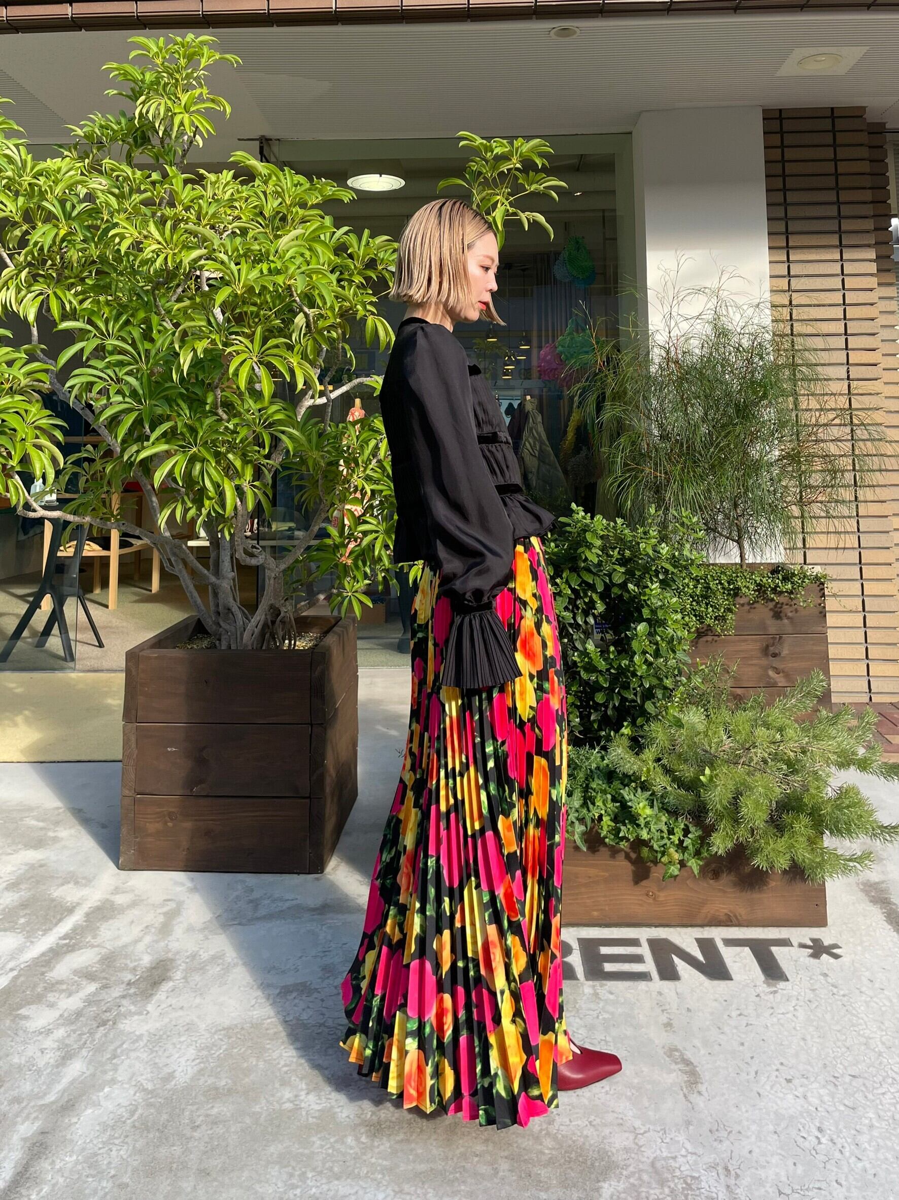 22AW】FETICO フェティコ / FLOWER PLEATS SKIRT | TRENTオンライン 