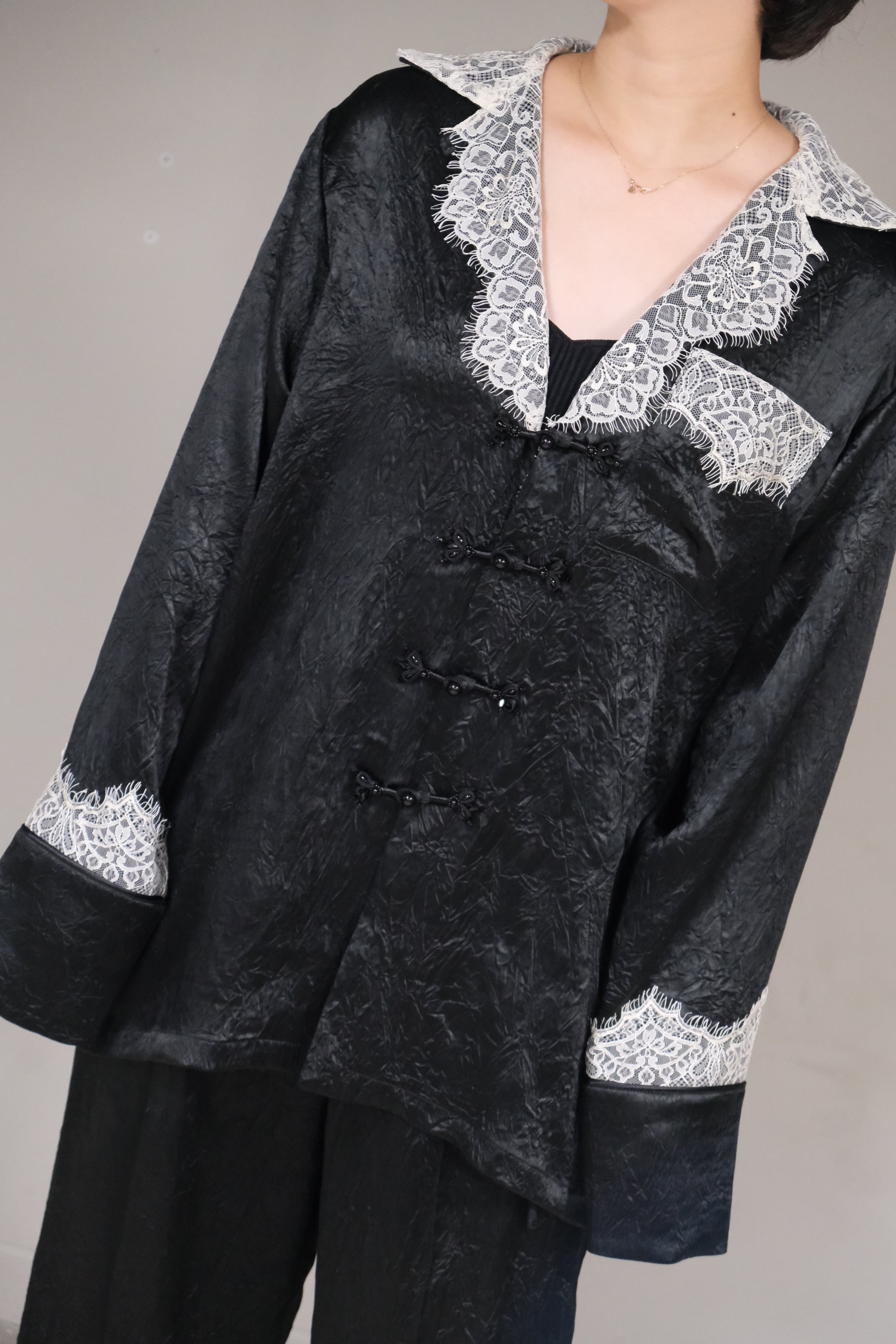 Tanaka Daisuke】lace collar sleep china button shirt | loop