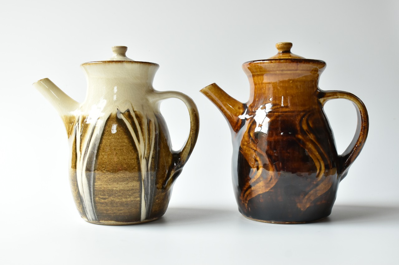 小代焼ふもと窯 / 井上尚之 : ポット (特大) ①