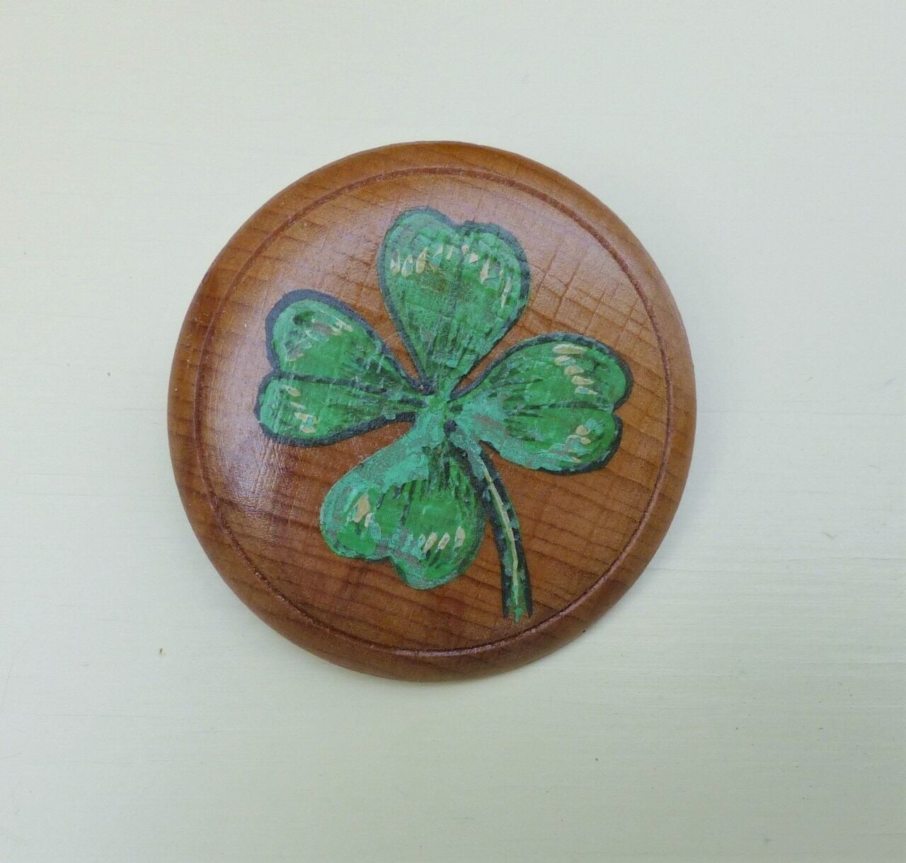 アルプス 木のブローチ 四つ葉のクローバー