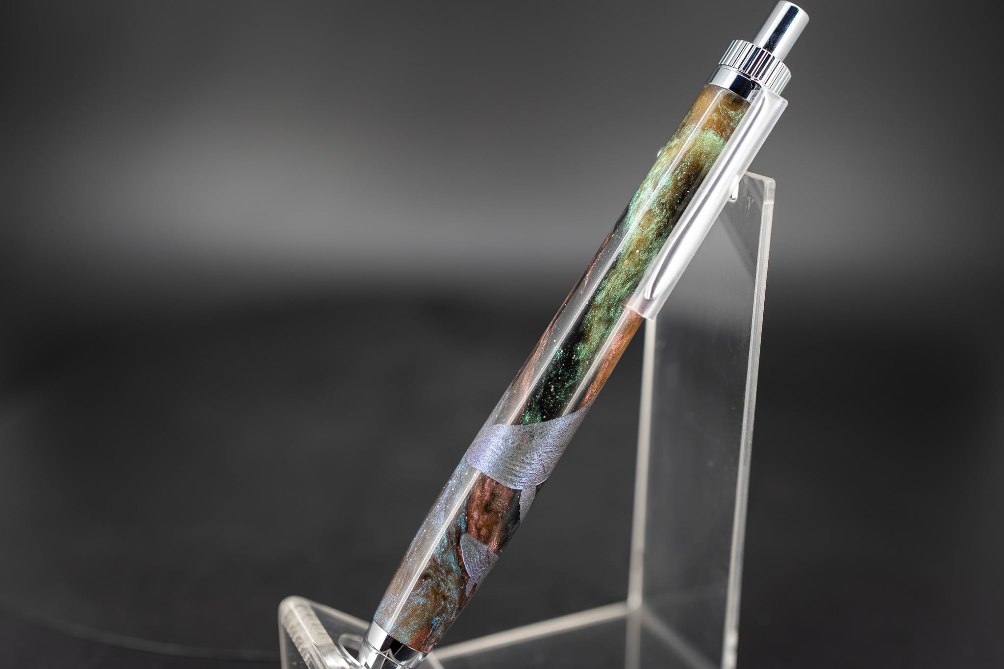 金杢犀 【創造性と透明美】 レジン 漆 沈金 金魚と水草 silver BP 創造性と透明美】 レジン 拭き漆 沈金 勇魚 silver MP | 木軸ペン工房