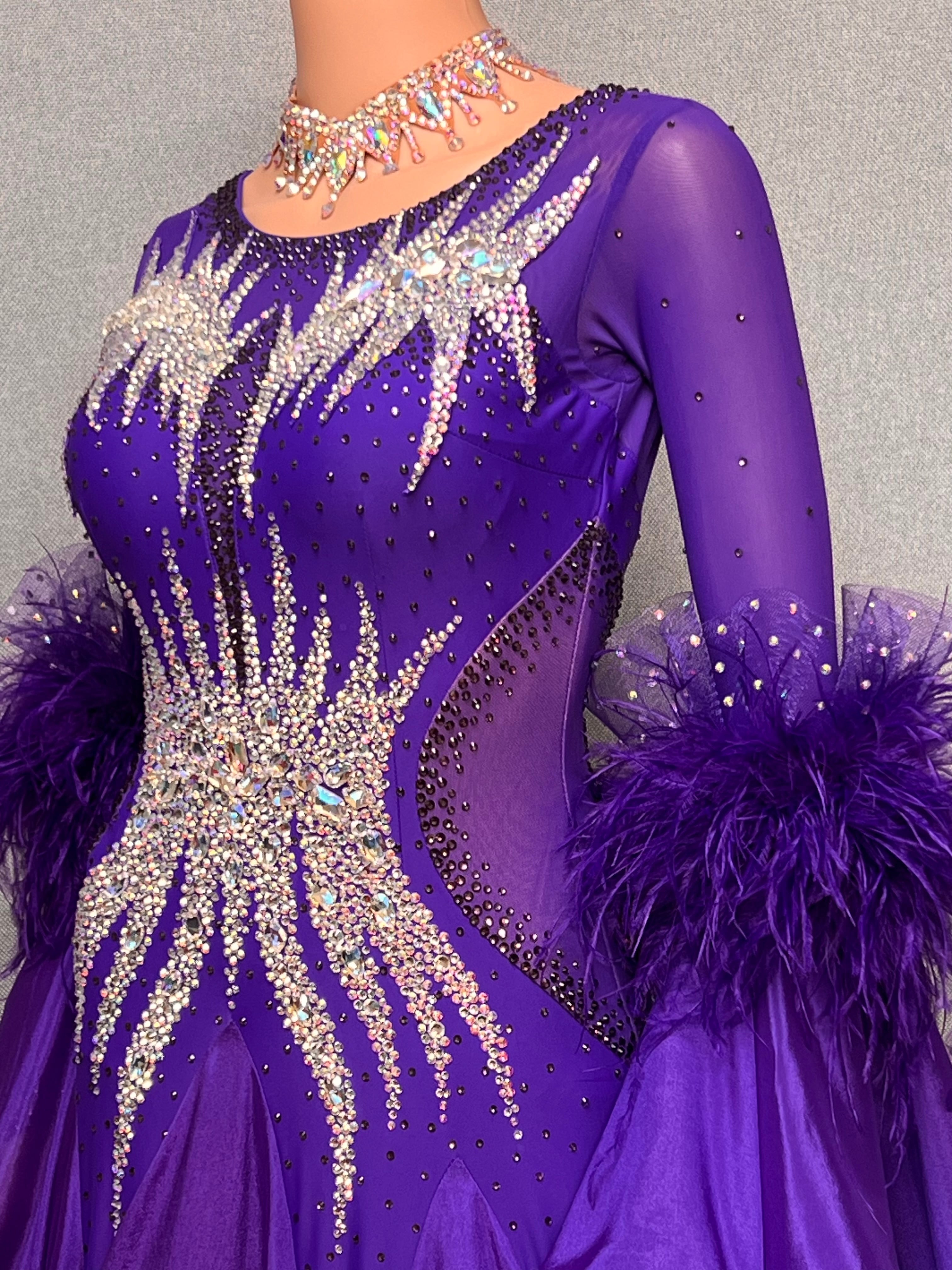 【新着】社交ダンス ドレス　モダン　スタンダード ドレス　ST-26-8　　パープル（袖ファー）　M　デモ・競技用ドレス　発表会　衣装　パーティドレス　ワンピース　舞台衣装