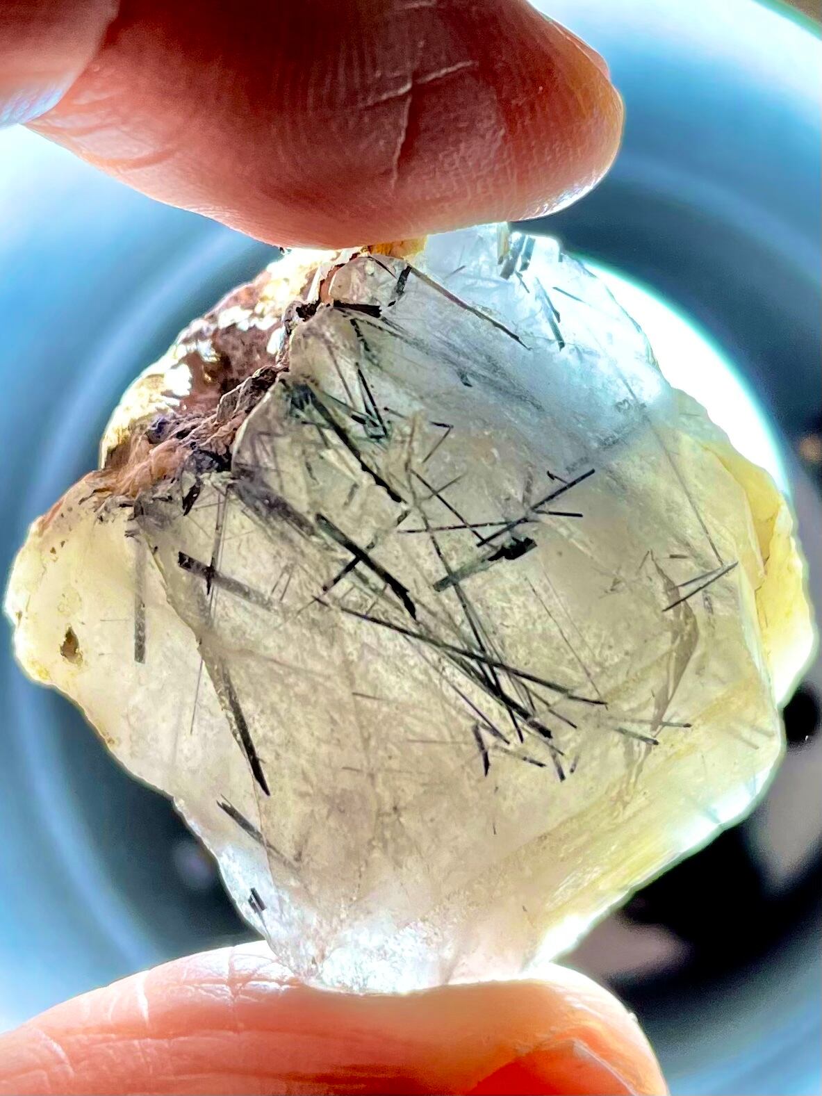 63) 聖石ザギ・マウンテンクオーツ「スピリット・ブルー」ブルーターラ