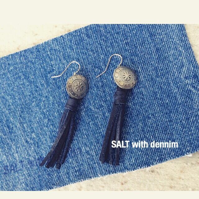 【お試し価格】コンチョ×レザーピアス