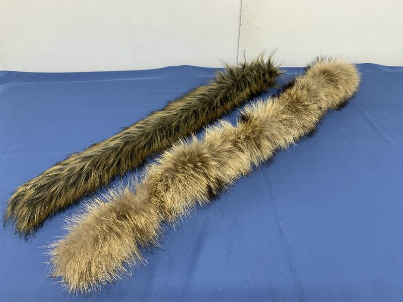 【毛皮】座布団キャンプに！　ニホンタヌキ　日本製 毛皮特大ベスト ニホンタヌキ仕様 サイズ3L～5L ダッフル留め ポケット