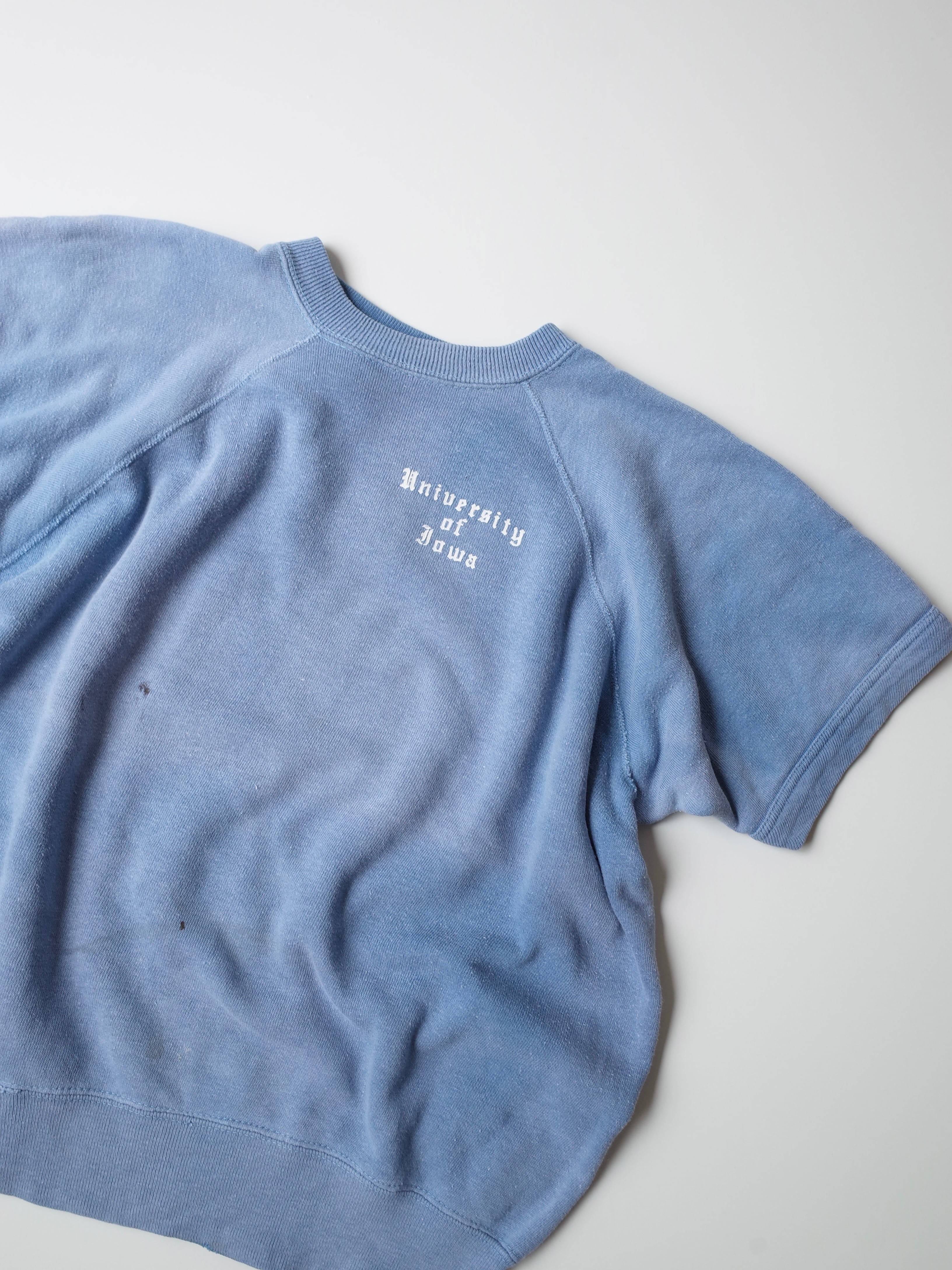 60s University of Iowa S/S sweat