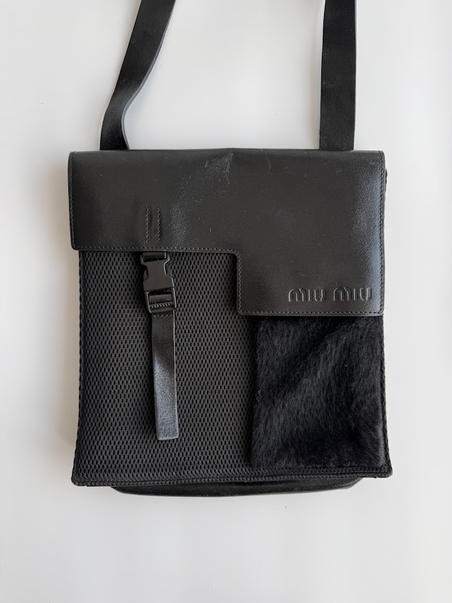 FW1999 MIU MIU LEATHER DOCKING SHOULDER BAG