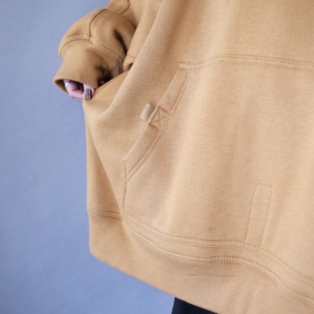 super over silhouette sleeve pocket design sweat parka