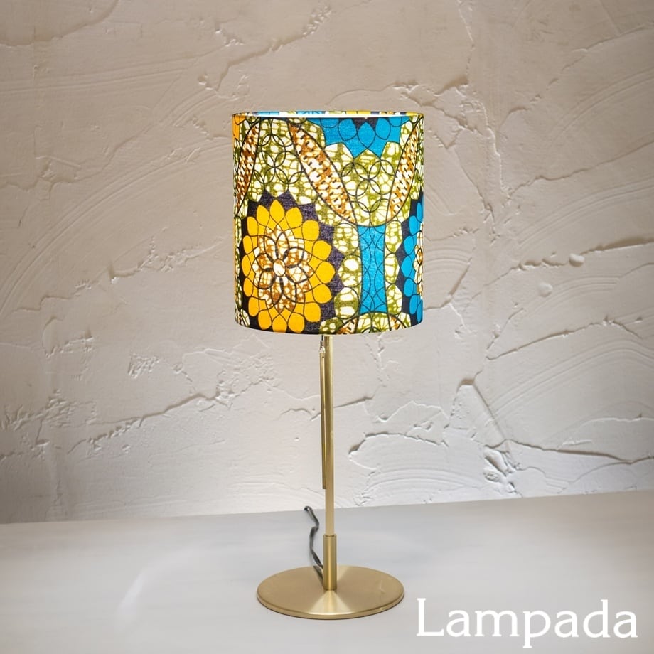 〔新洋電気〕 SHS201AF18 パーニュスタンドライト(金属脚)