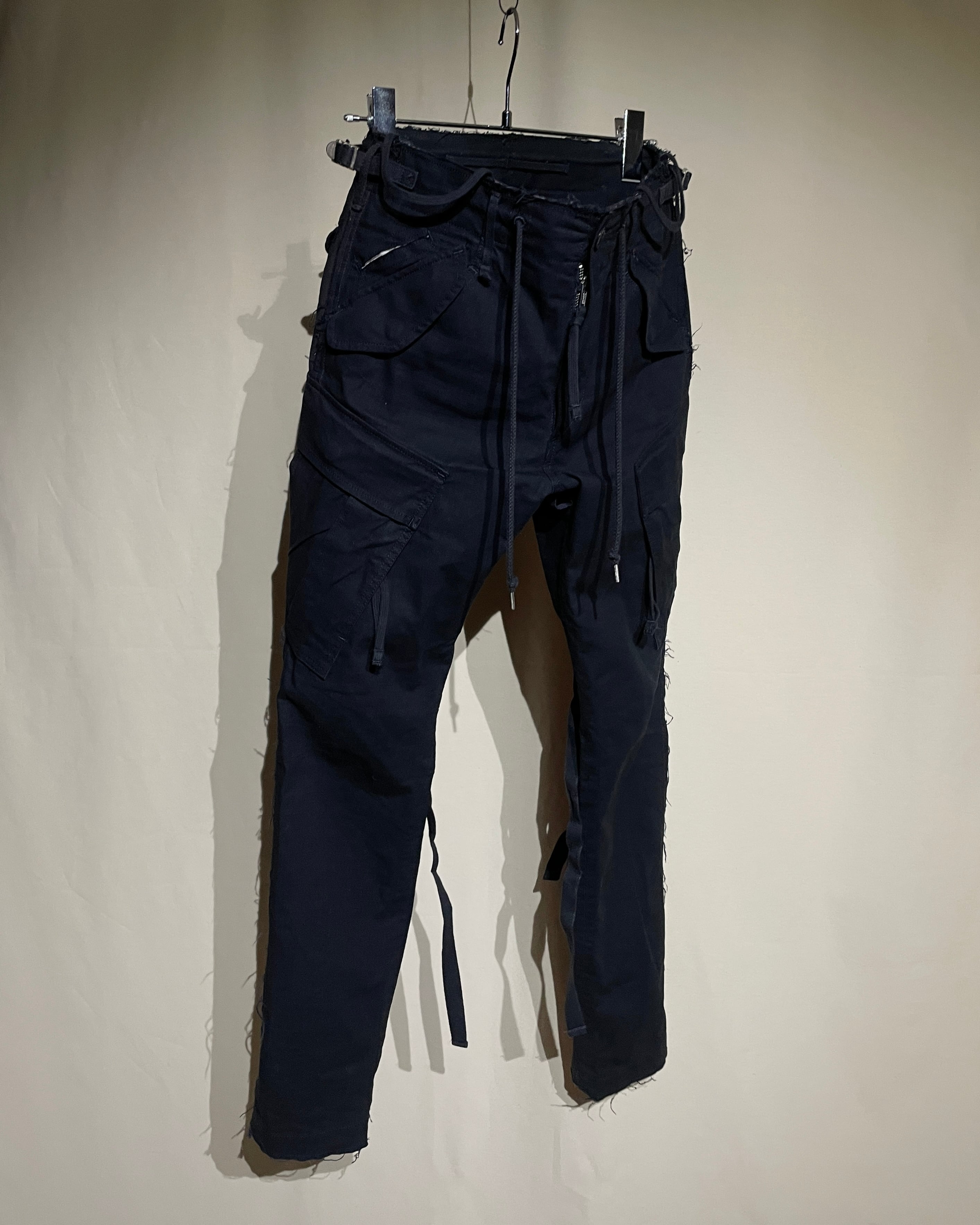 パンツ S/S2017 incarnation - Overlocked Shorts S/S2017 incarnation - Overlocked Anatomical Drop Crotch Shorts