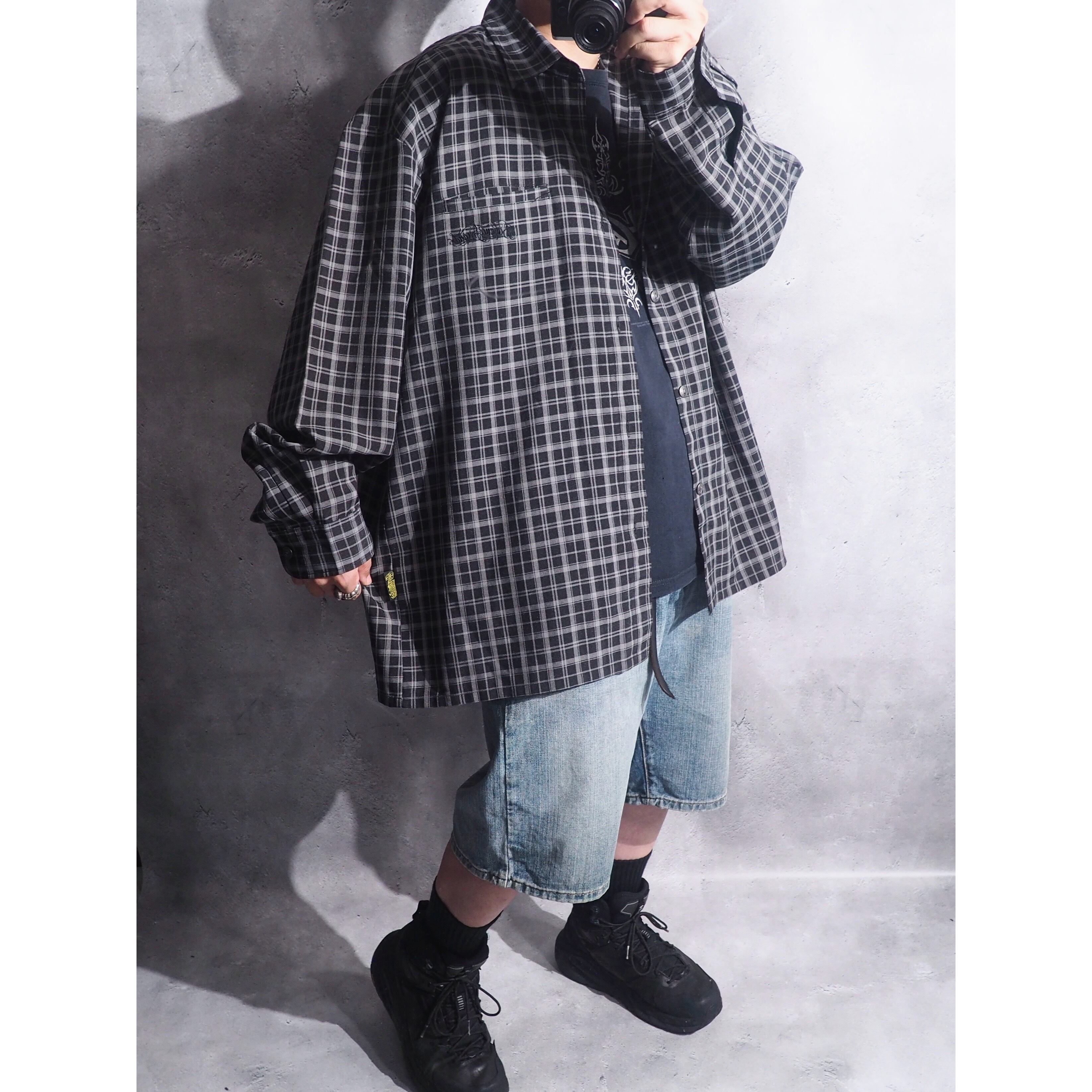 00s ” Balance street wear ” Dark check pattern Over silhouette Shirt