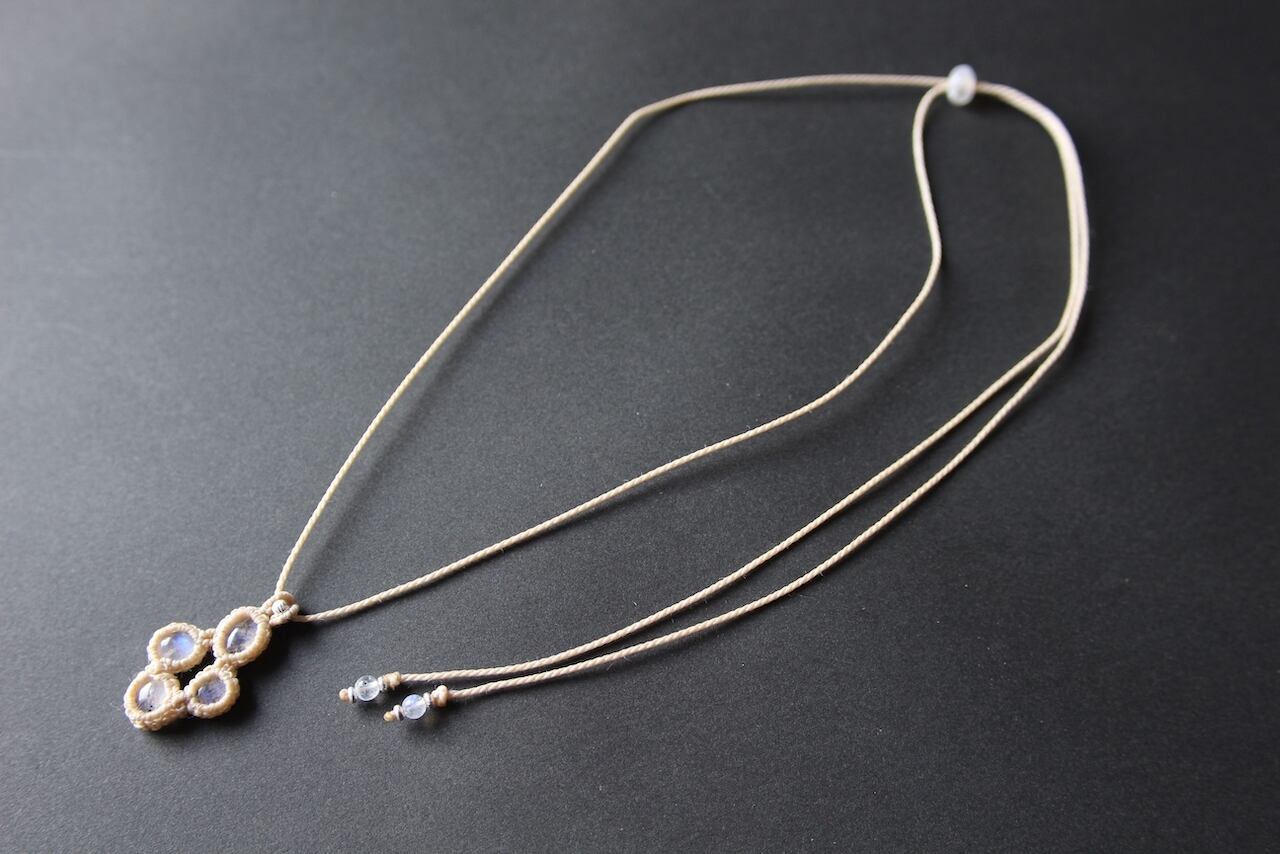 Blue moonstone mix micro macrame　circulation  pendant