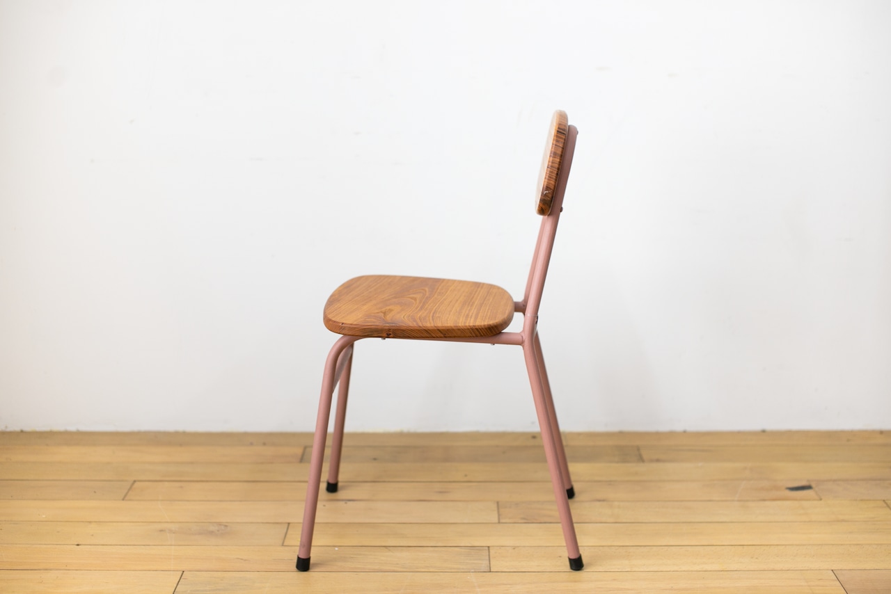 GOOD LUCK CHAIR 009